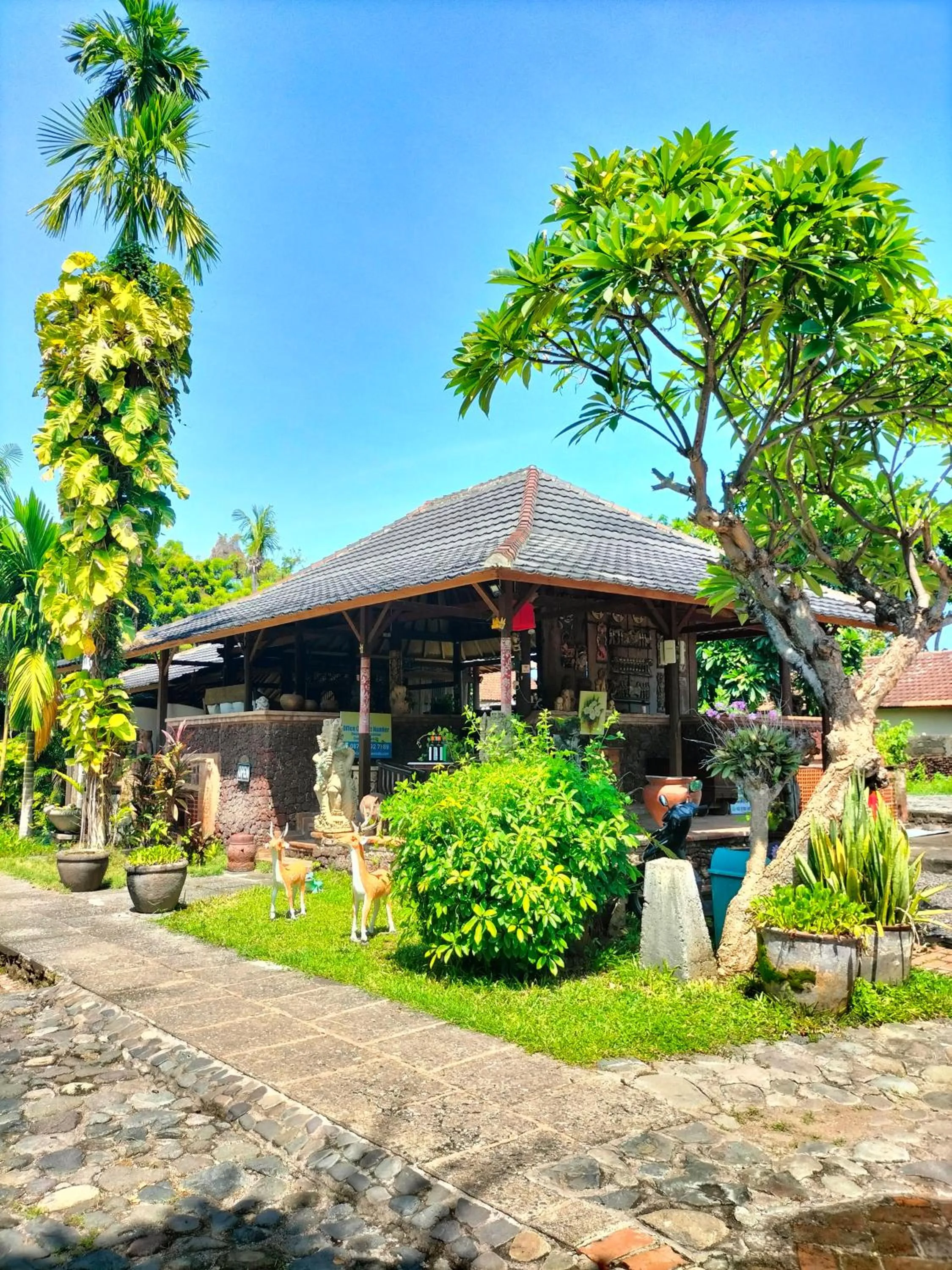 Hotel SeaSide lovina