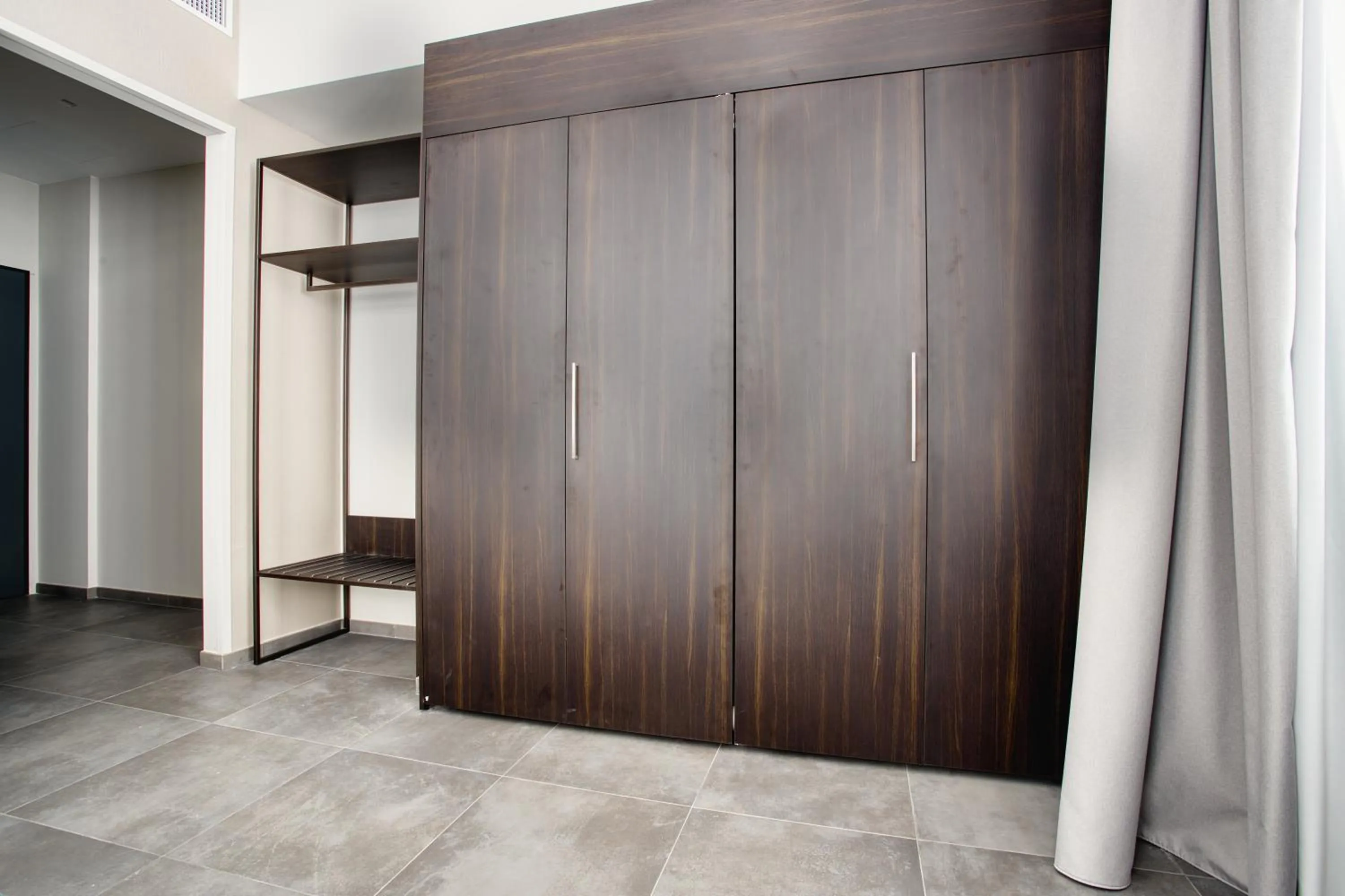 wardrobe in JOIVY Spadari