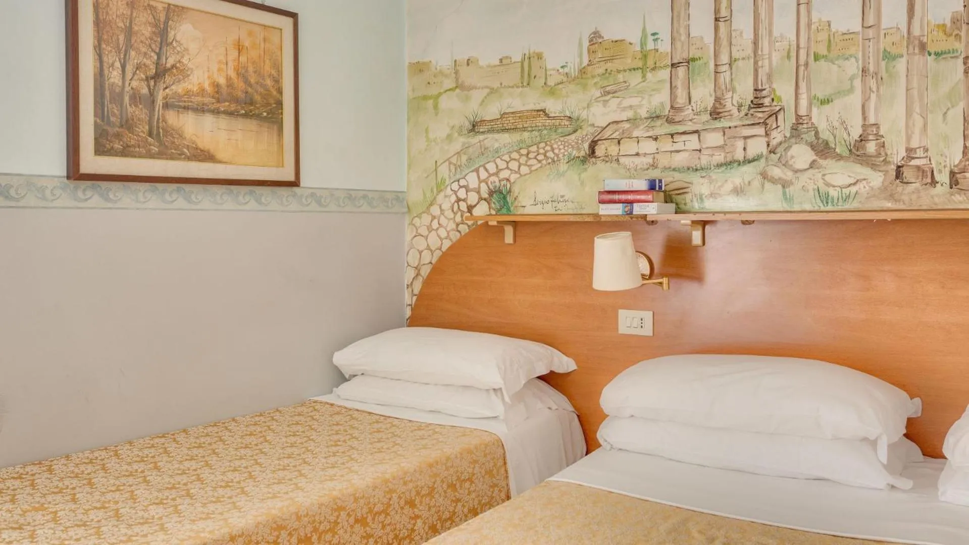 Bed in Hotel Washington