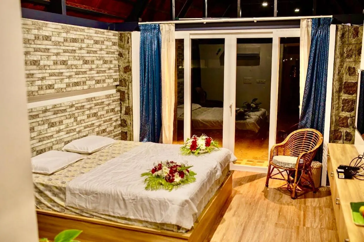 Bedroom, Bed in Joe's Beach Shack - Beach resort, Ramanathapuram