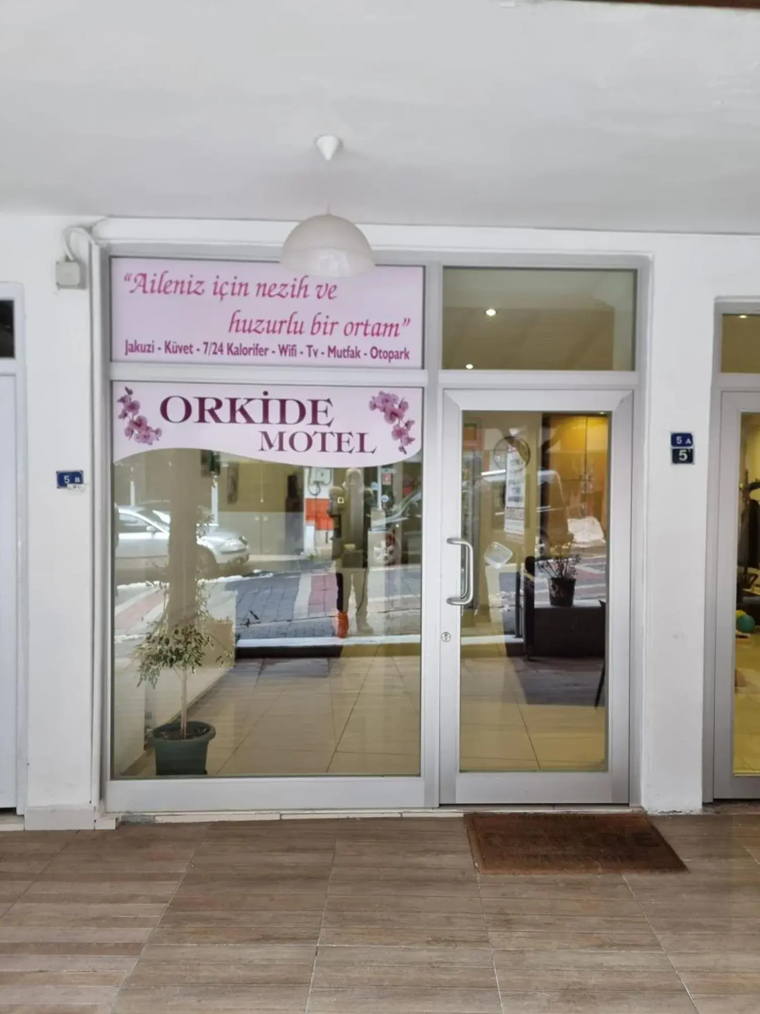 Property building in Thermal Orkide Pansiyon Property building in Thermal Orkide Pansiyon