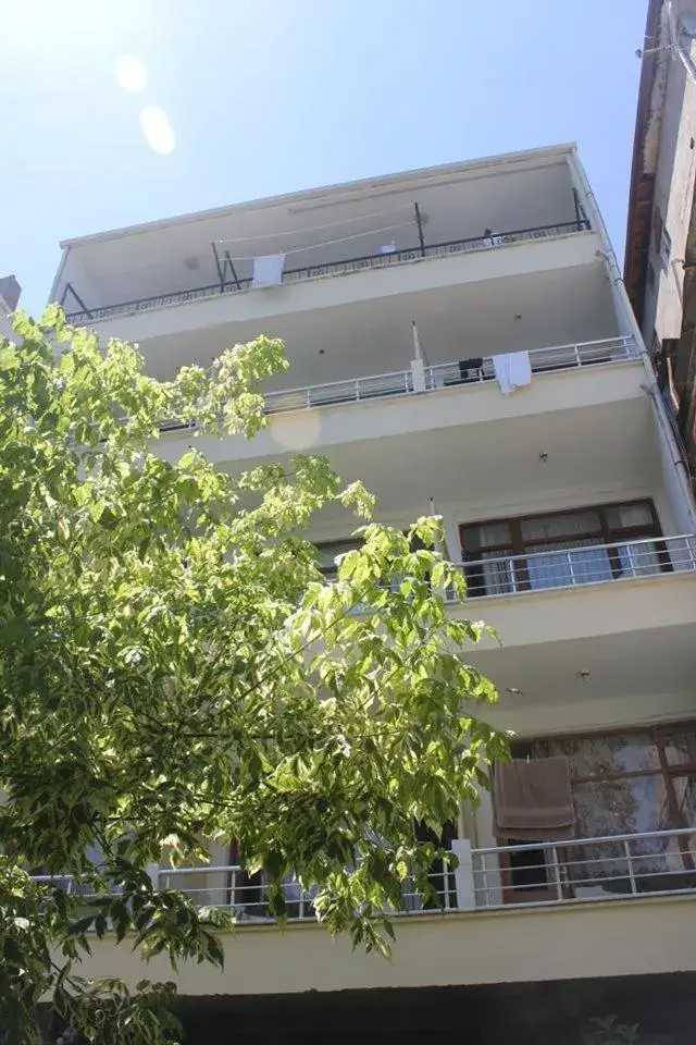 Property building in Thermal Orkide Pansiyon Property building in Thermal Orkide Pansiyon