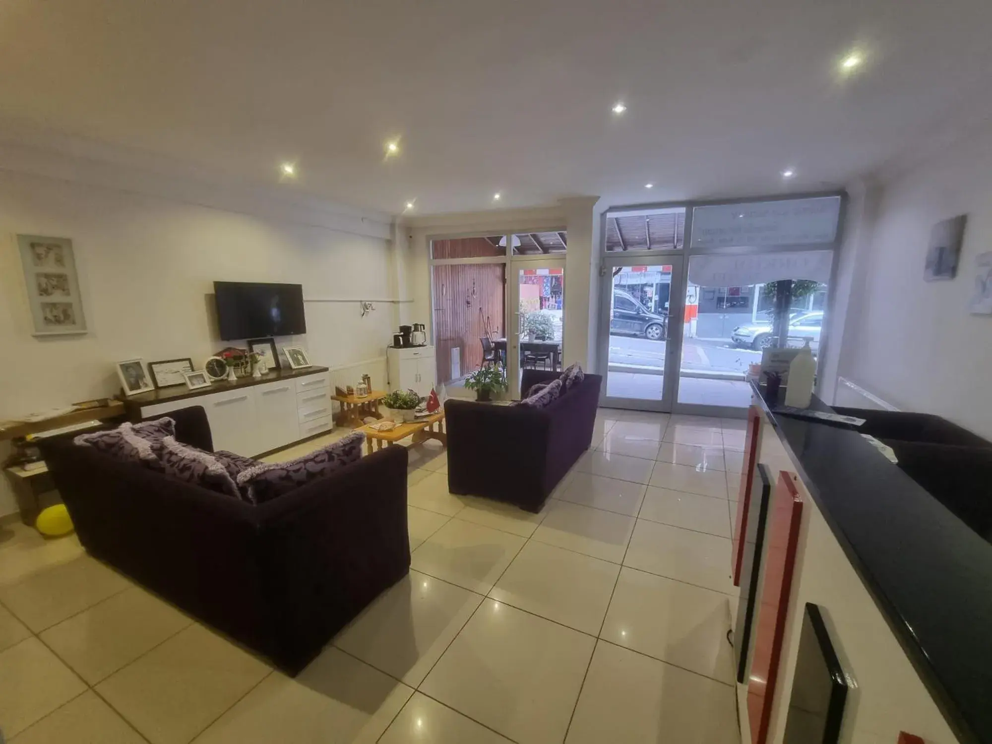 Lobby or reception in Thermal Orkide Pansiyon Lobby or reception in Thermal Orkide Pansiyon