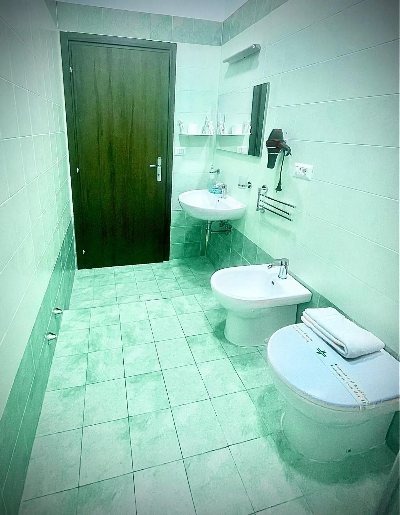 Bathroom in Rianna House