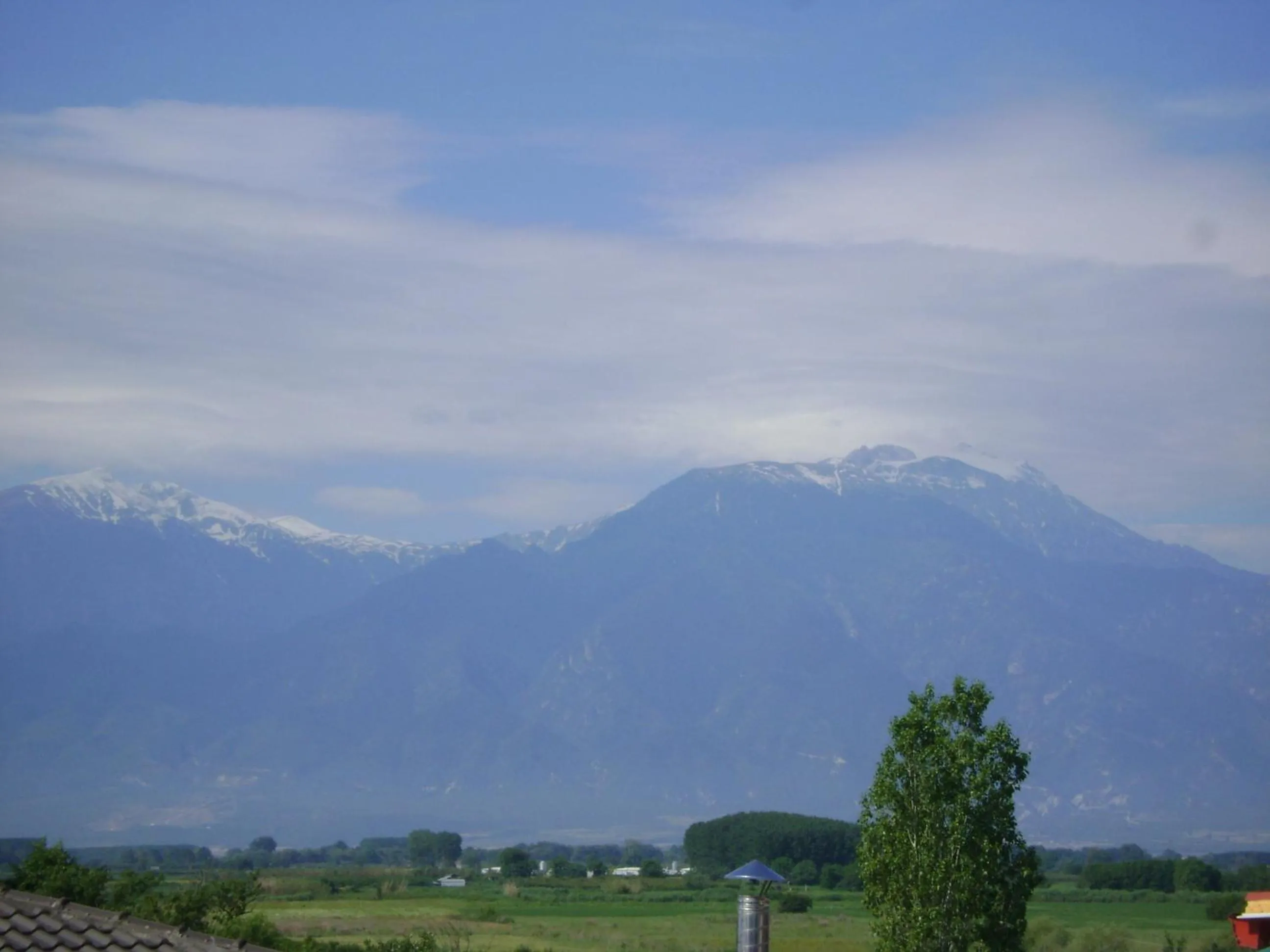 Mountain view in Olympic Studios Aslanidis