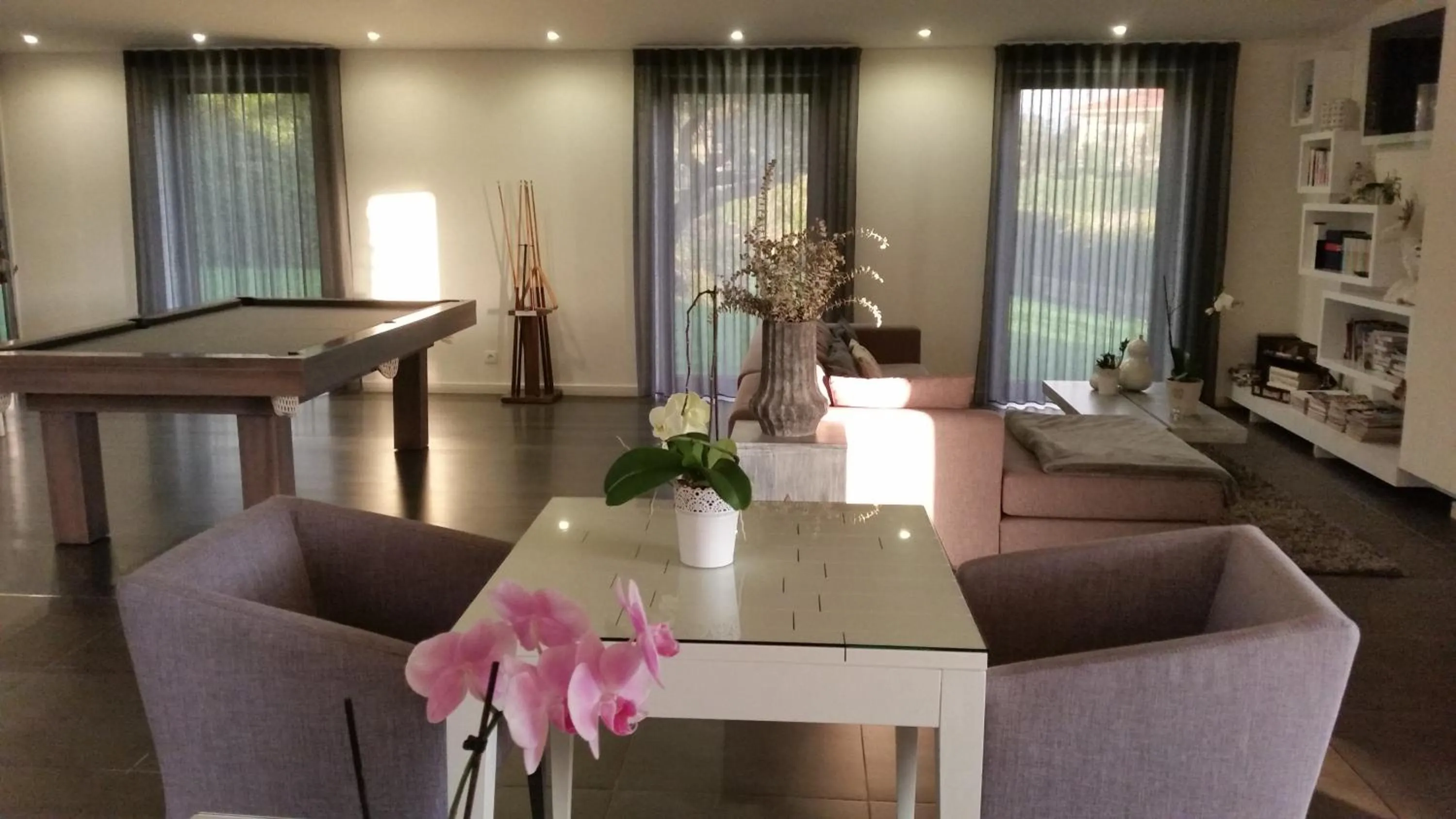 Communal lounge/ TV room in Casa Valxisto