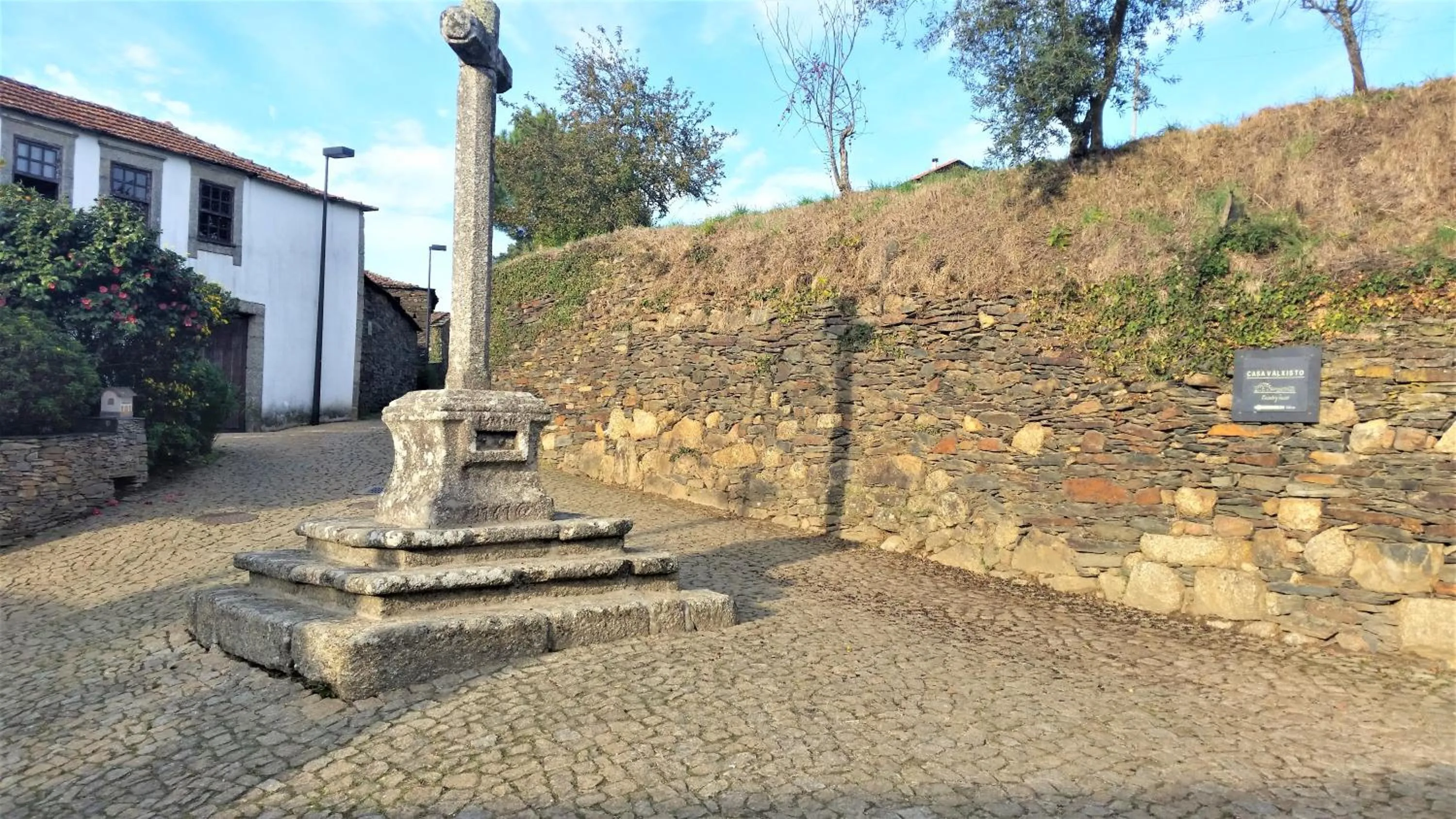 Nearby landmark in Casa Valxisto