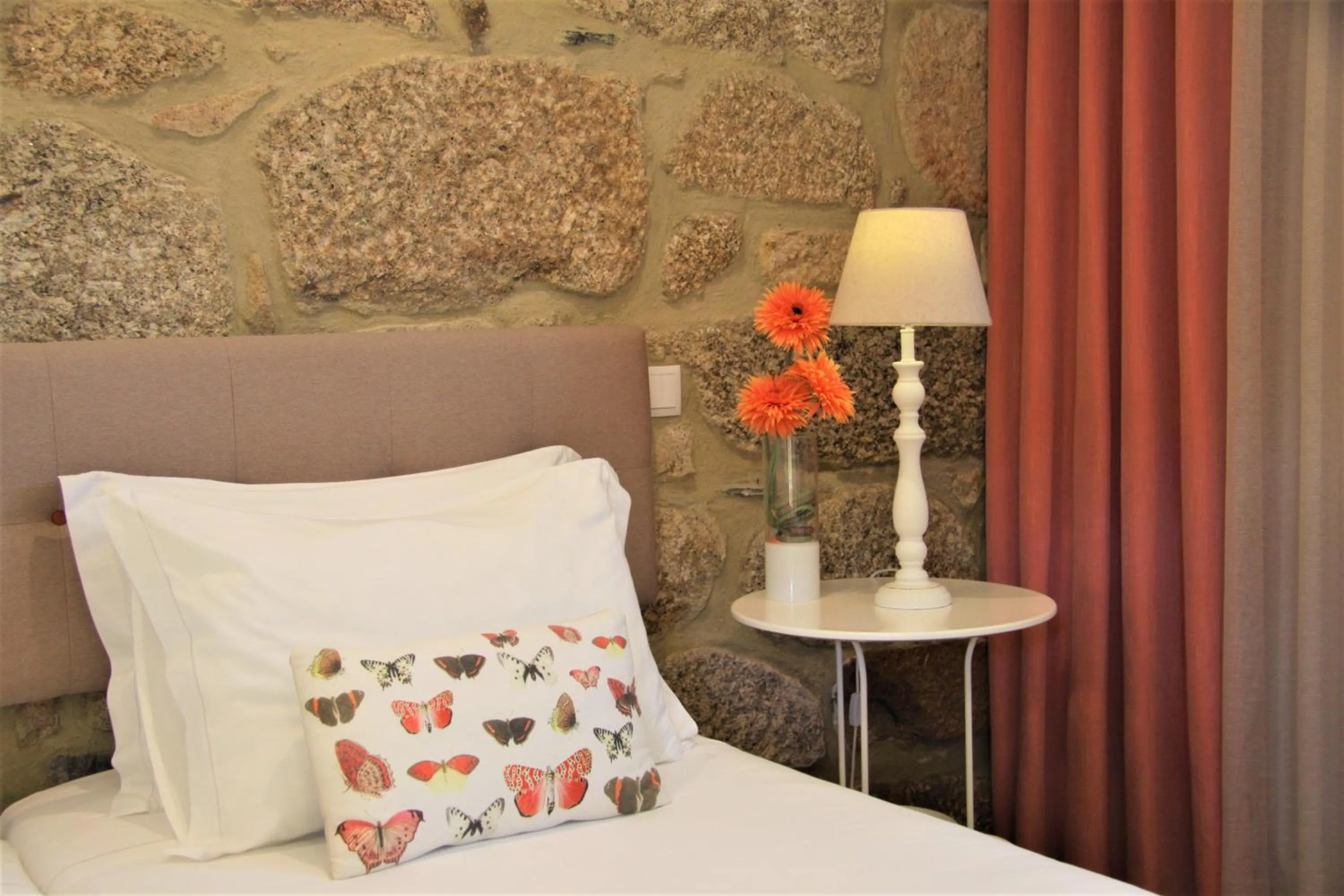 Decorative detail, Bed in Casa Valxisto