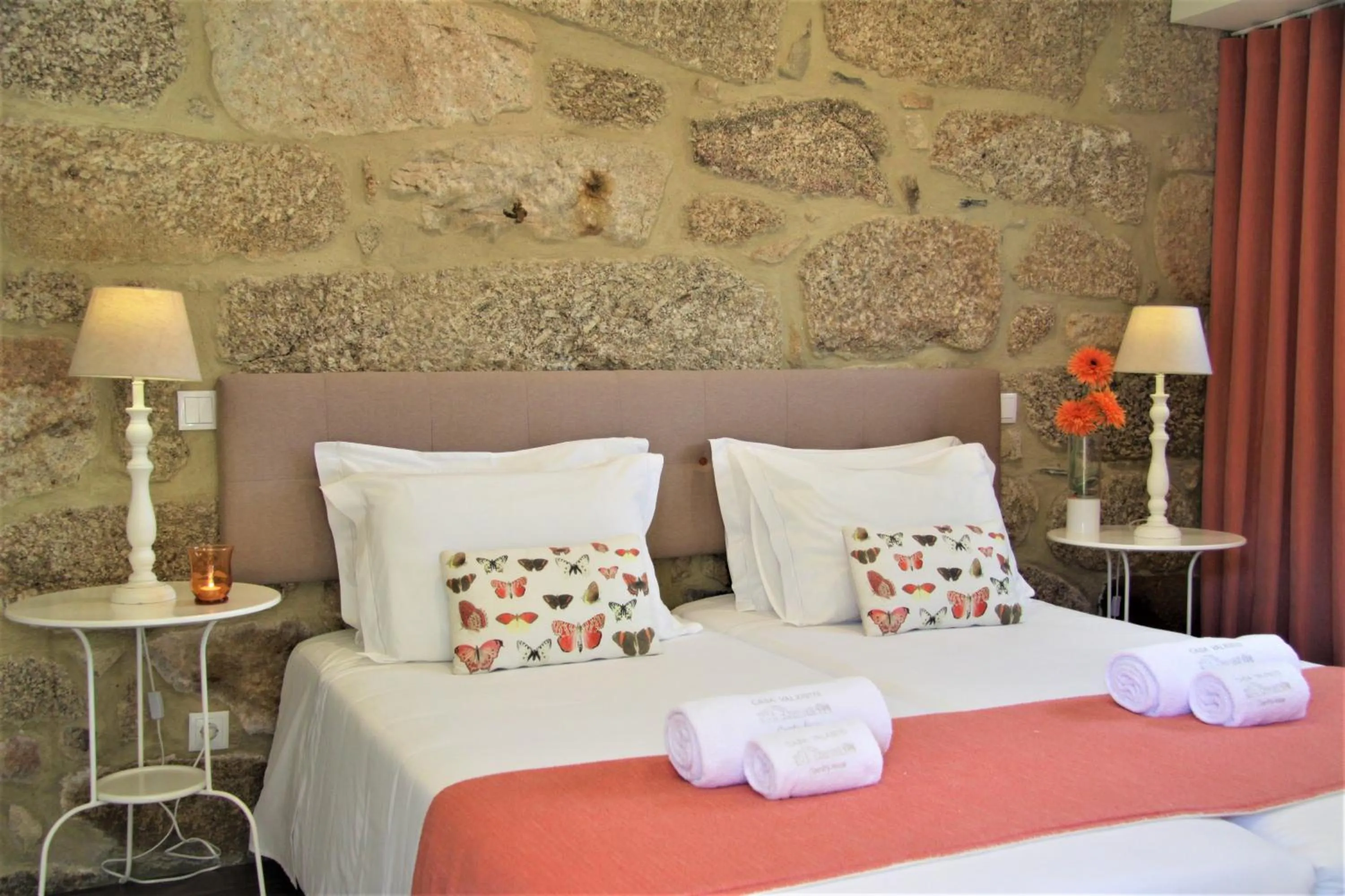 Photo of the whole room, Bed in Casa Valxisto