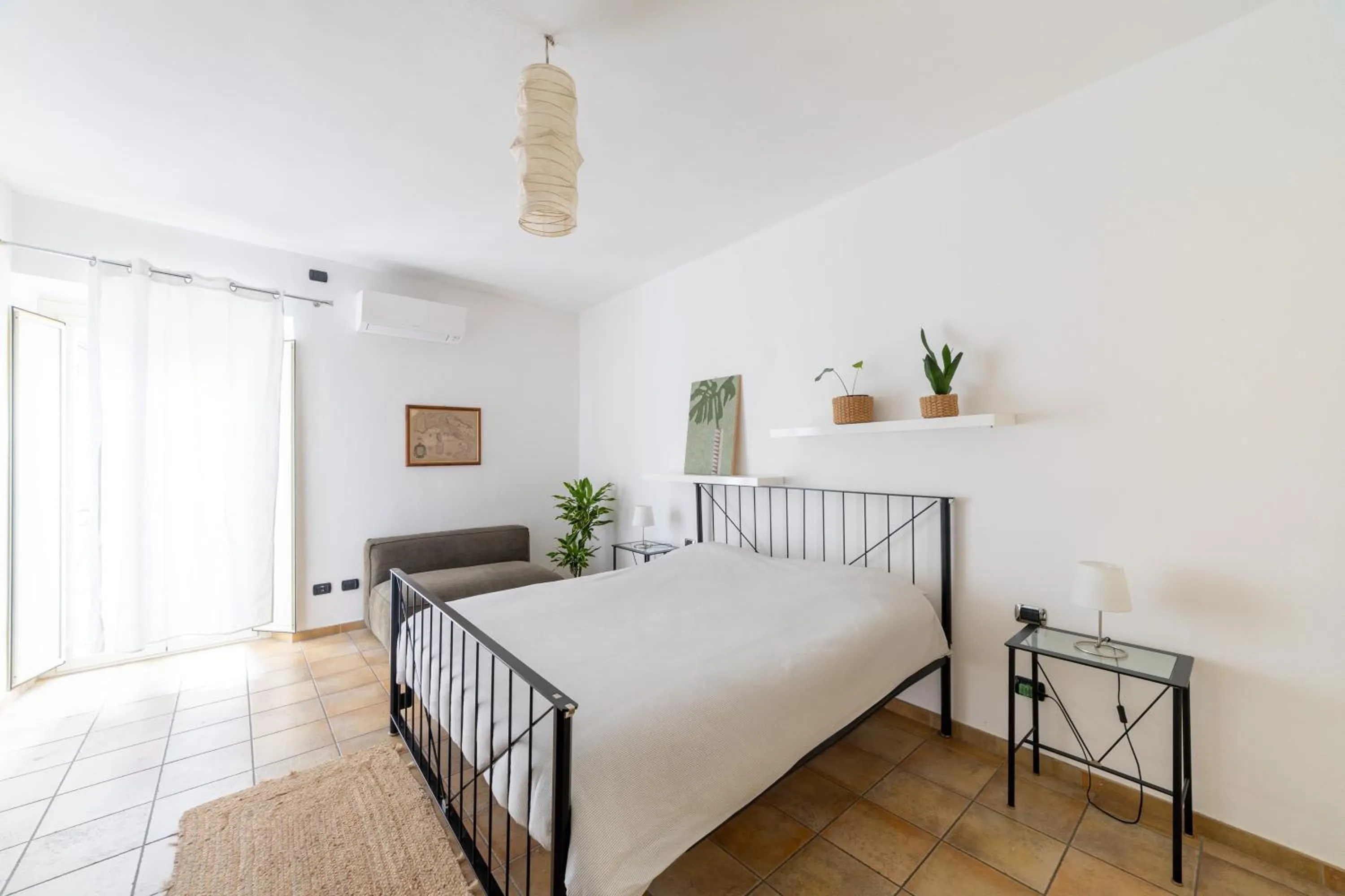 Bed in Casa Marina Guesthouse Cagliari