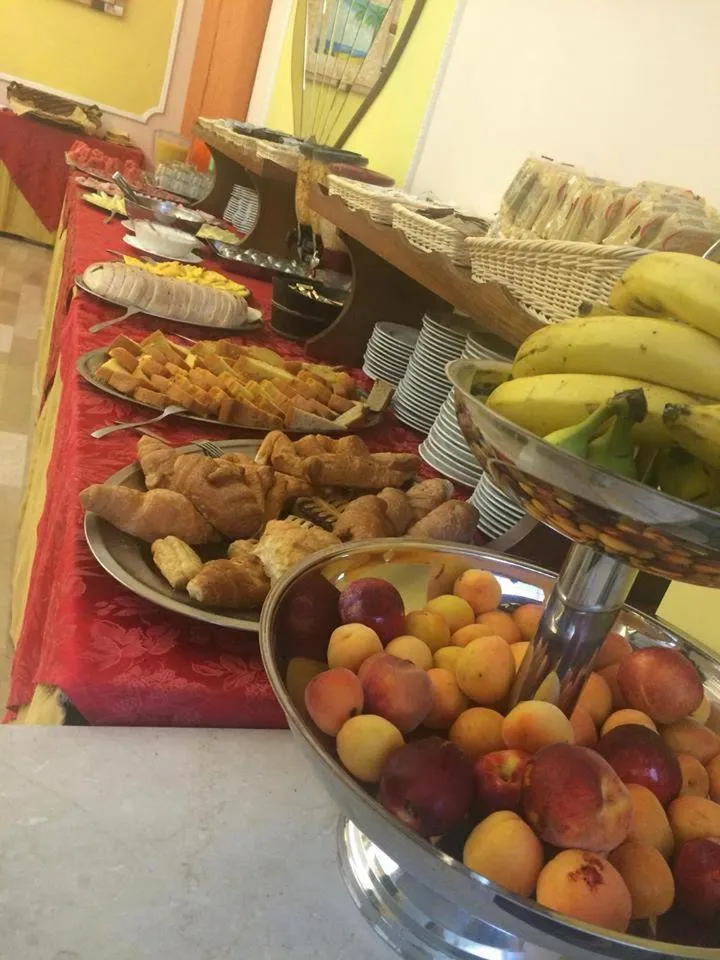 Italian breakfast in Hotel Cirene