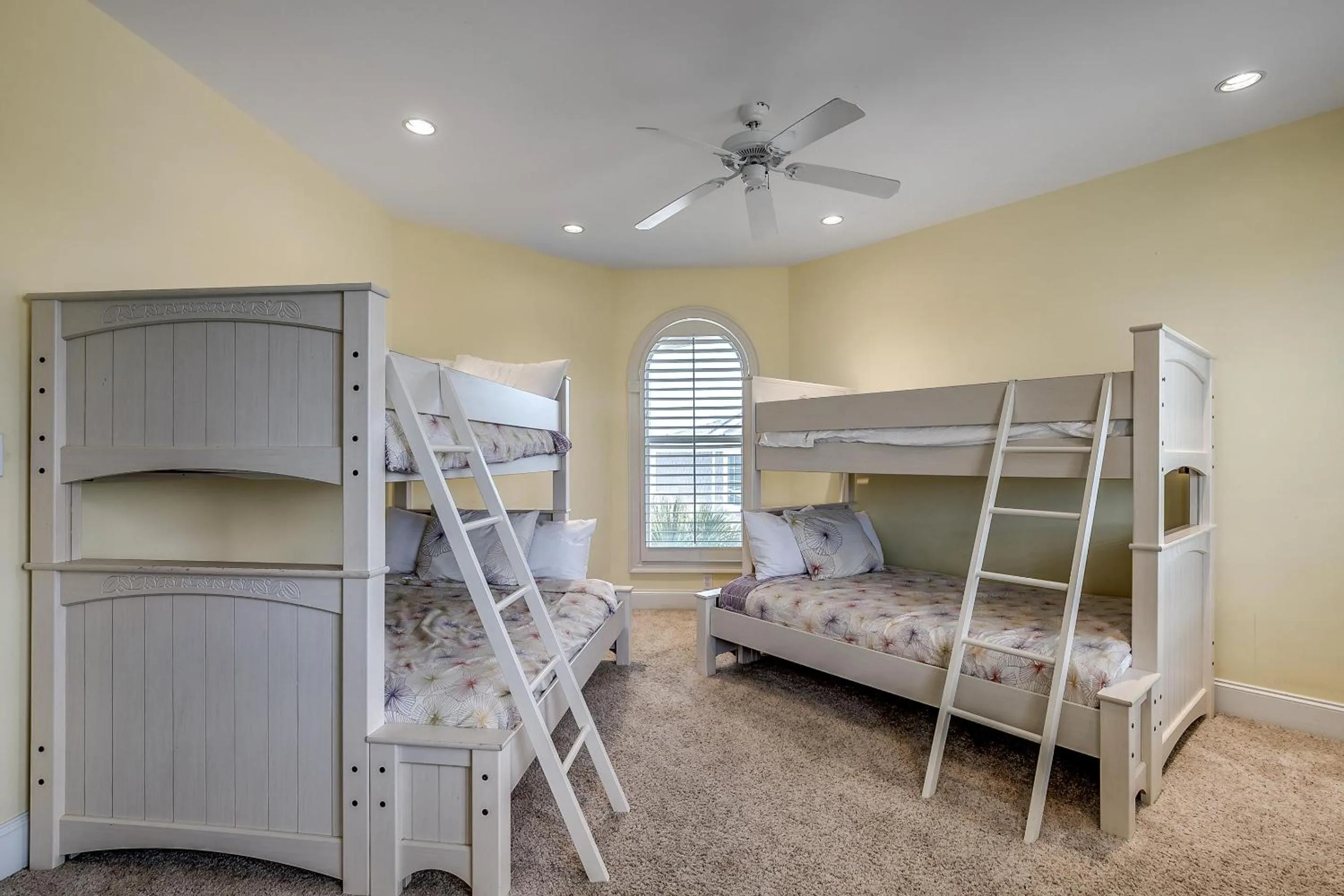 Bed in -Low Tide Too