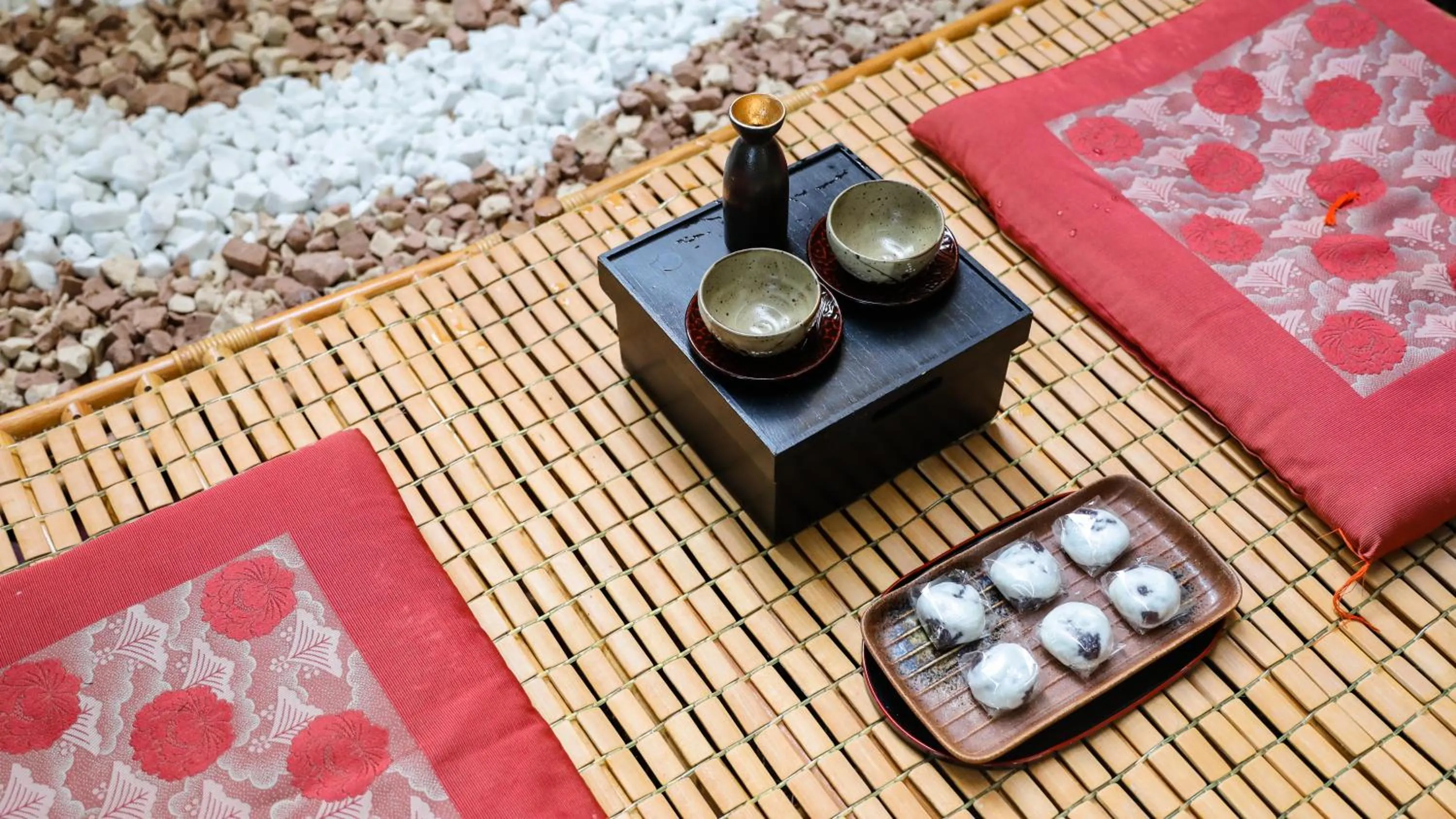 Living room in Ajisai Onsen Ryokan - Award Winning Private Open Air Onsen