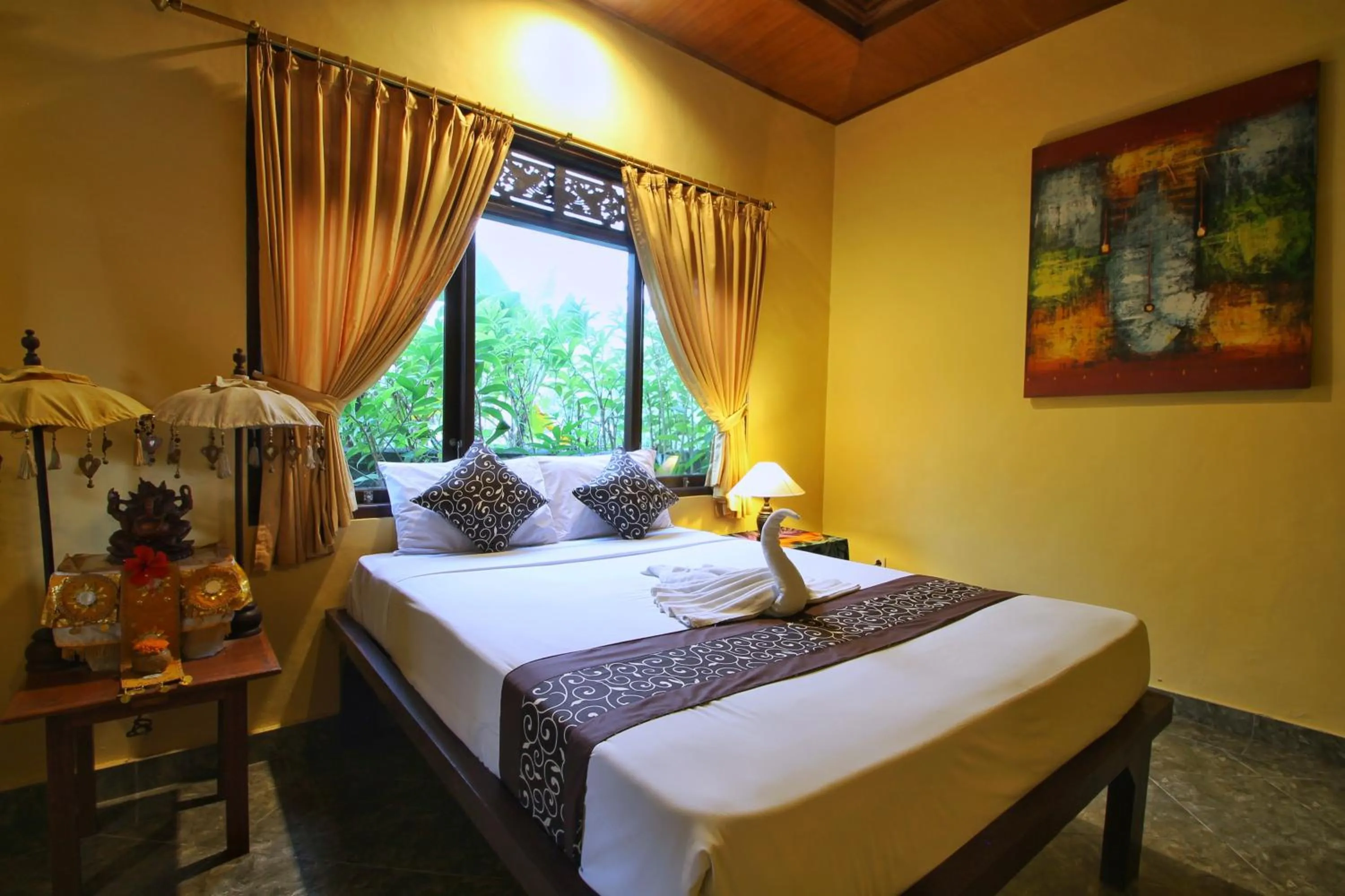 Suwar Bungalows