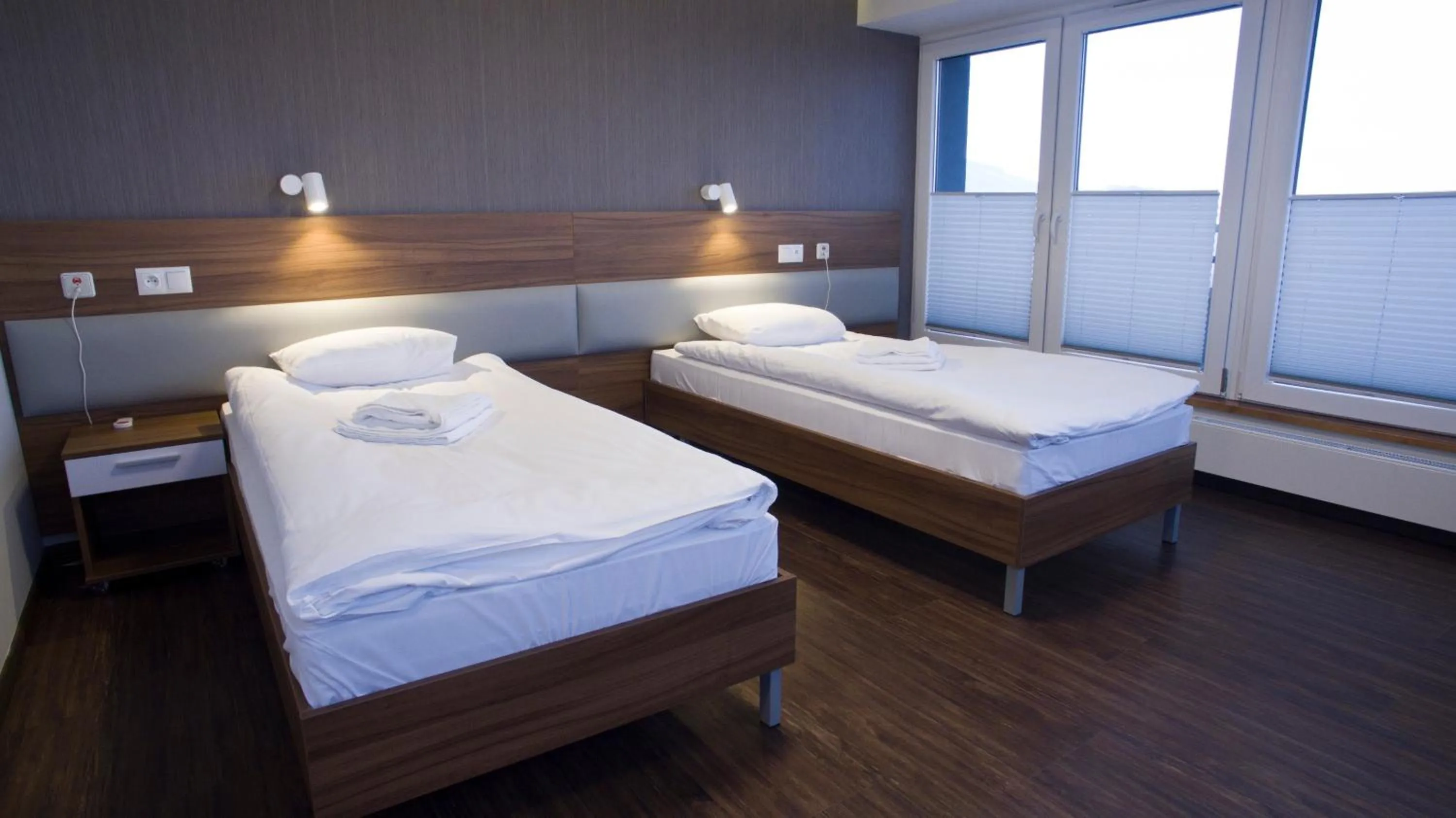 Photo of the whole room, Bed in Sanatorium Równica