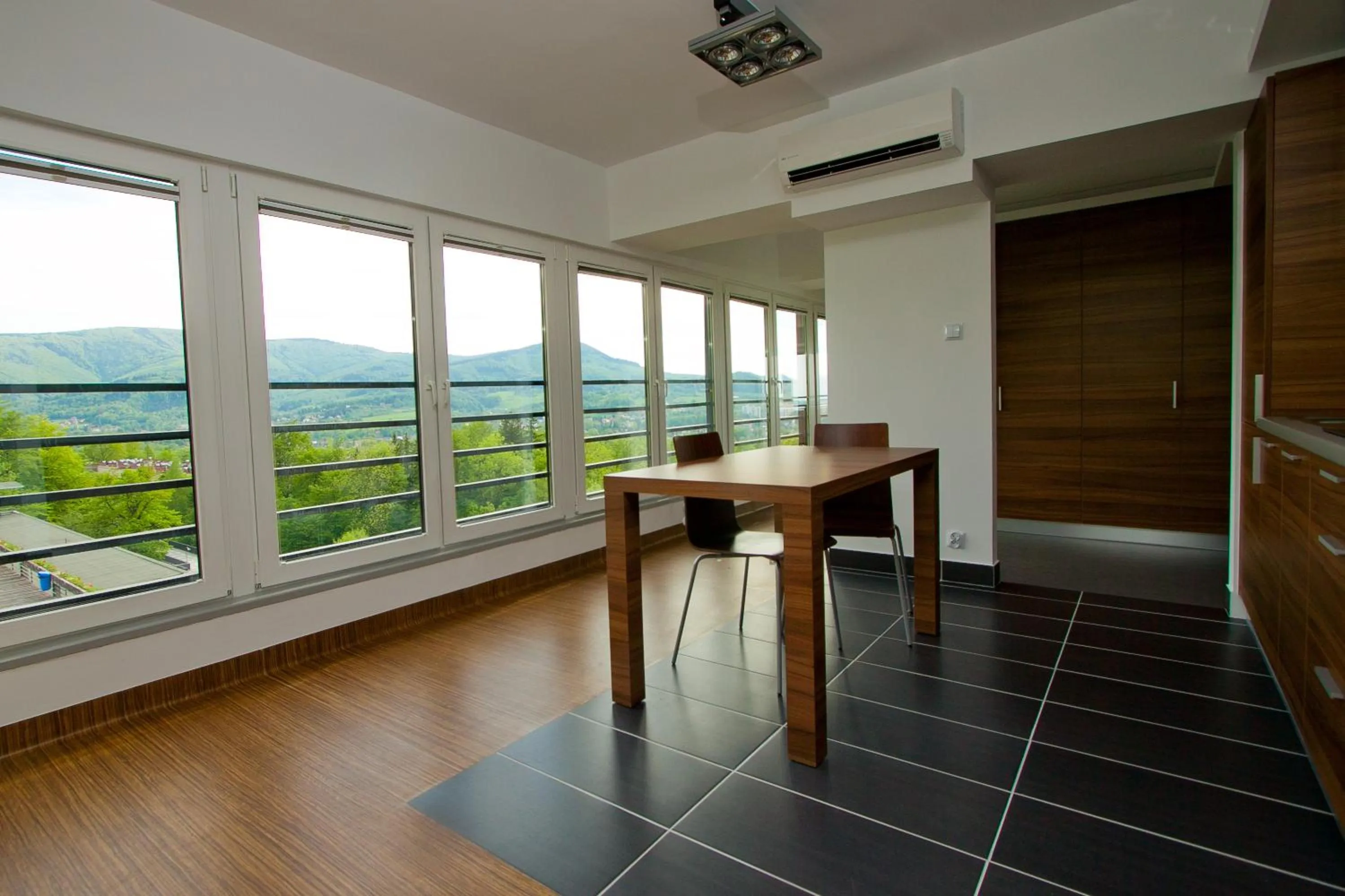 Day in Sanatorium Równica