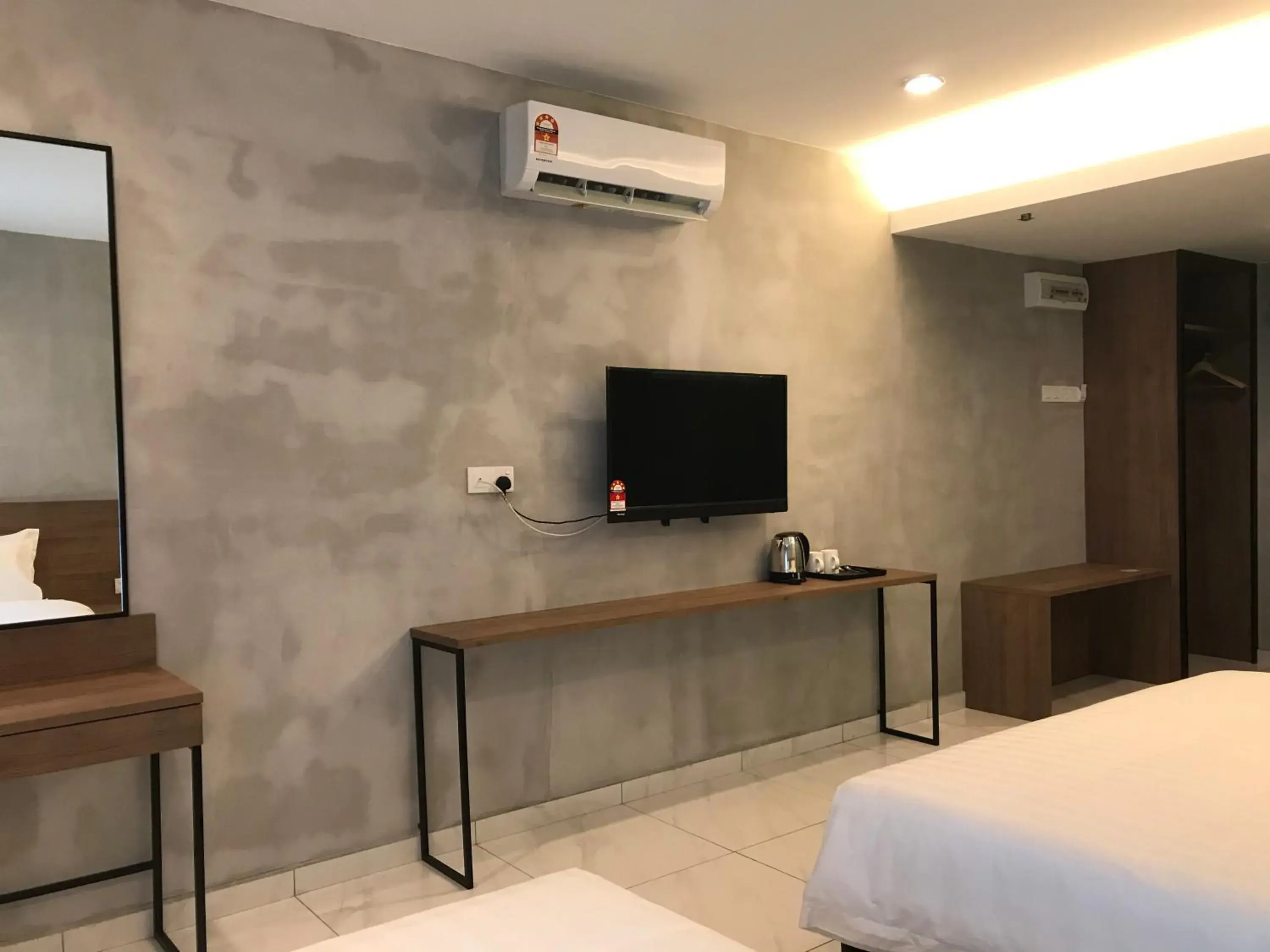 Bed in Dandelion Inn Bed in Dandelion Inn