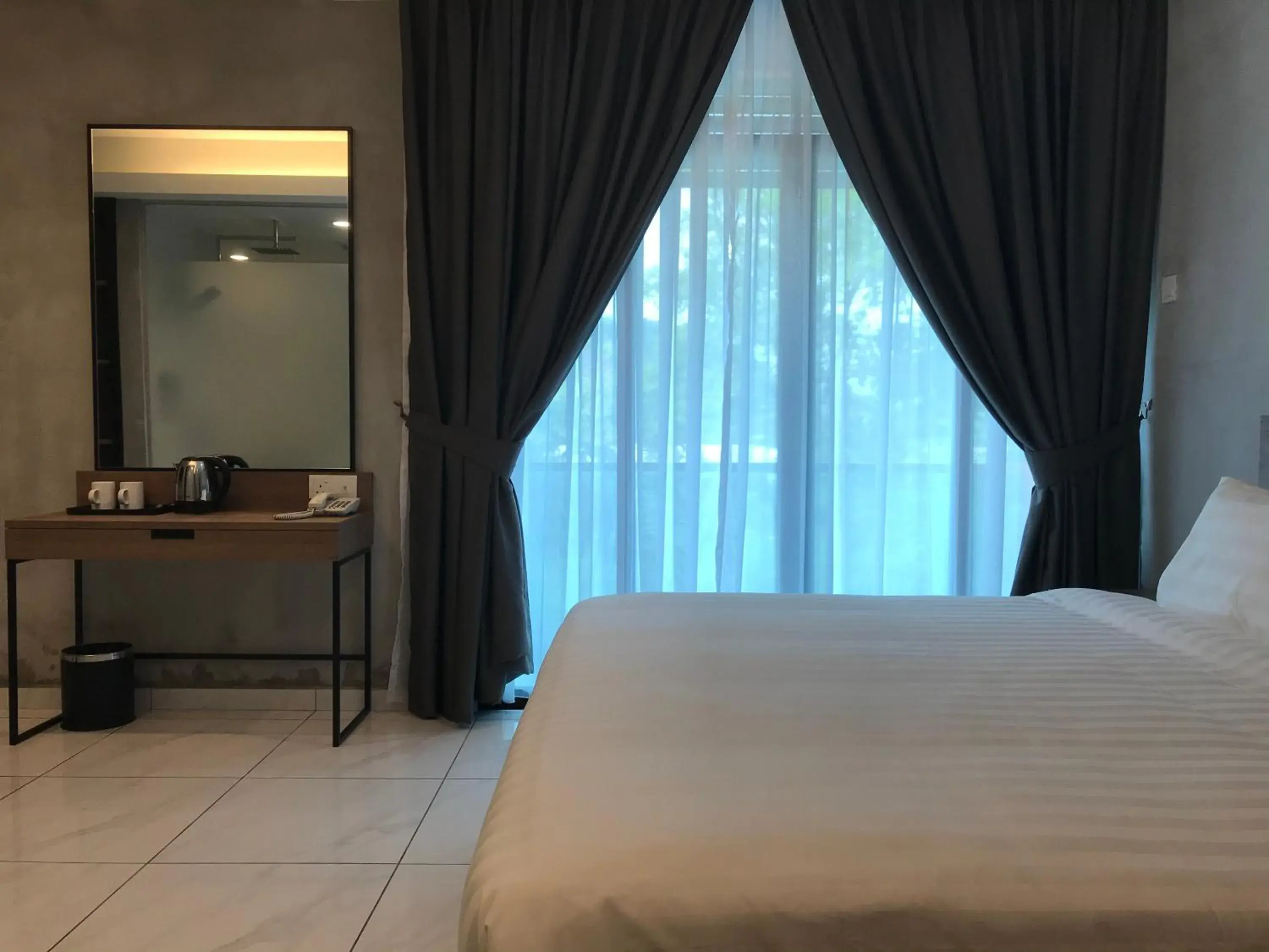 Shower, Bed in Tekoma Hotel Ipoh - Dandelion Inn Shower, Bed in Tekoma Hotel Ipoh - Dandelion Inn