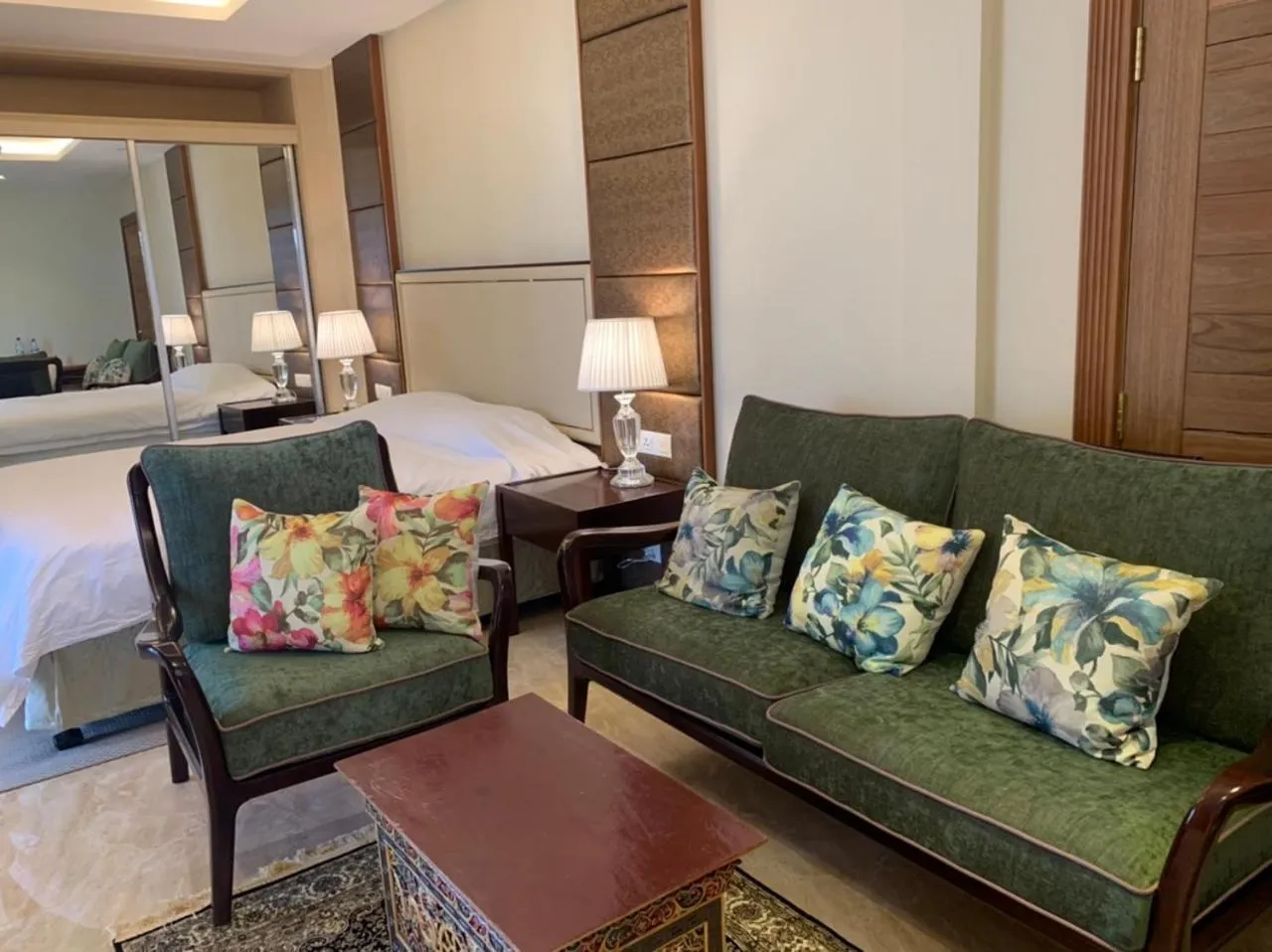 Seating area in Viluveli Holiday Retreat