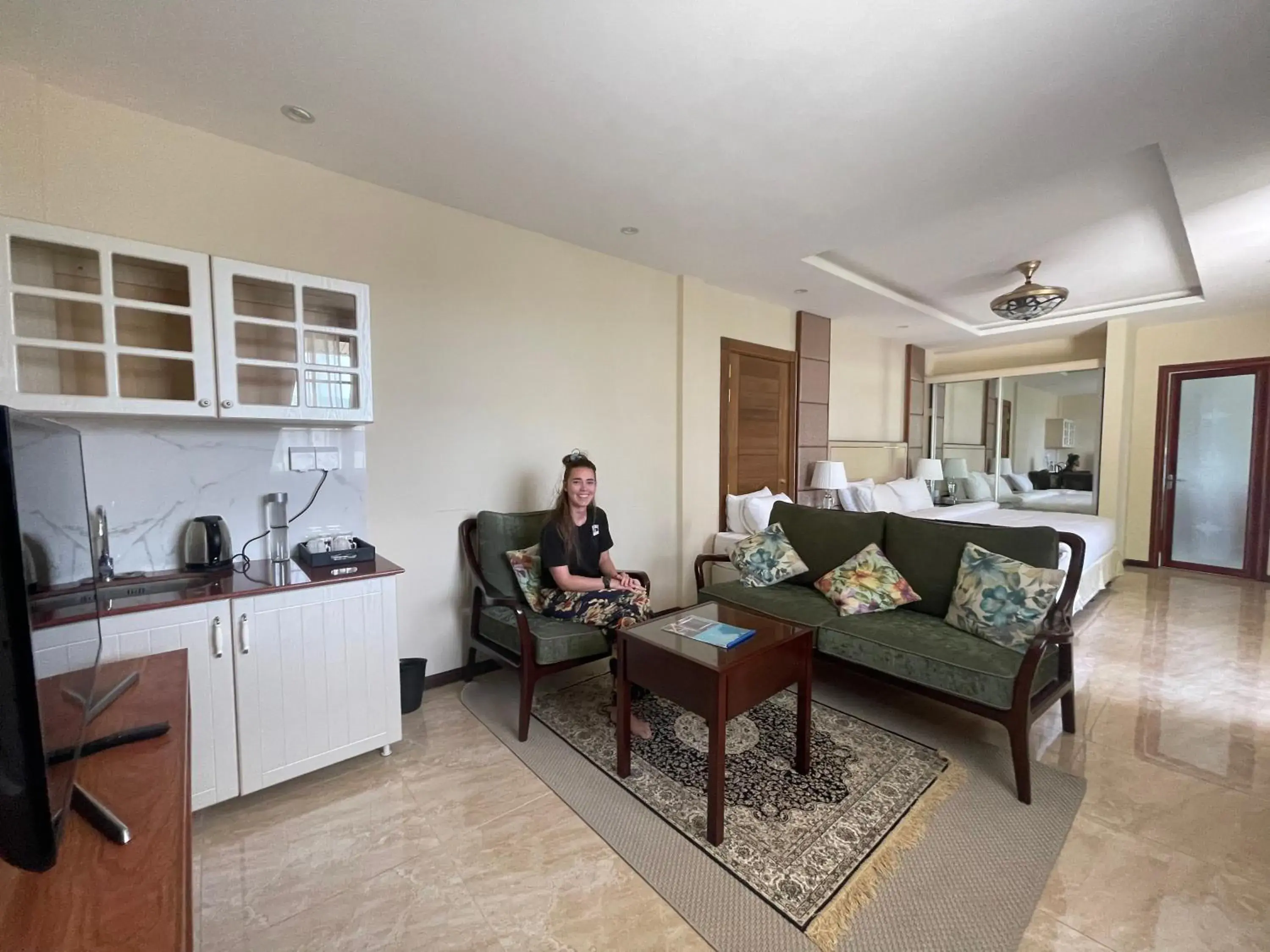 Deluxe Balcony Bathtub Room in Viluveli Holiday Retreat Deluxe Balcony Bathtub Room in Viluveli Holiday Retreat