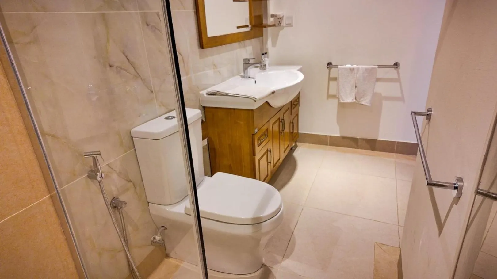 Bathroom in Viluveli Holiday Retreat