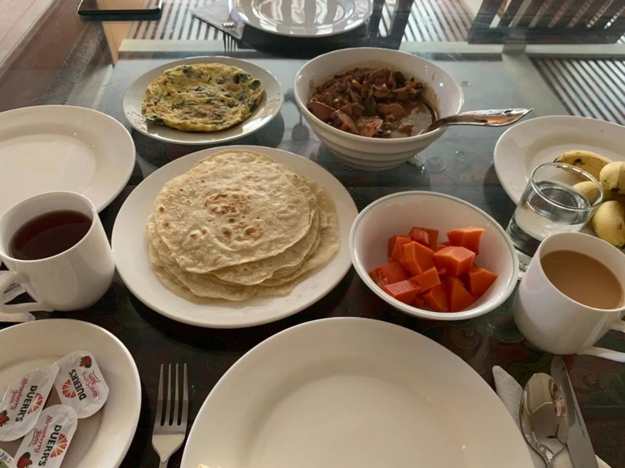 Breakfast in Viluveli Holiday Retreat