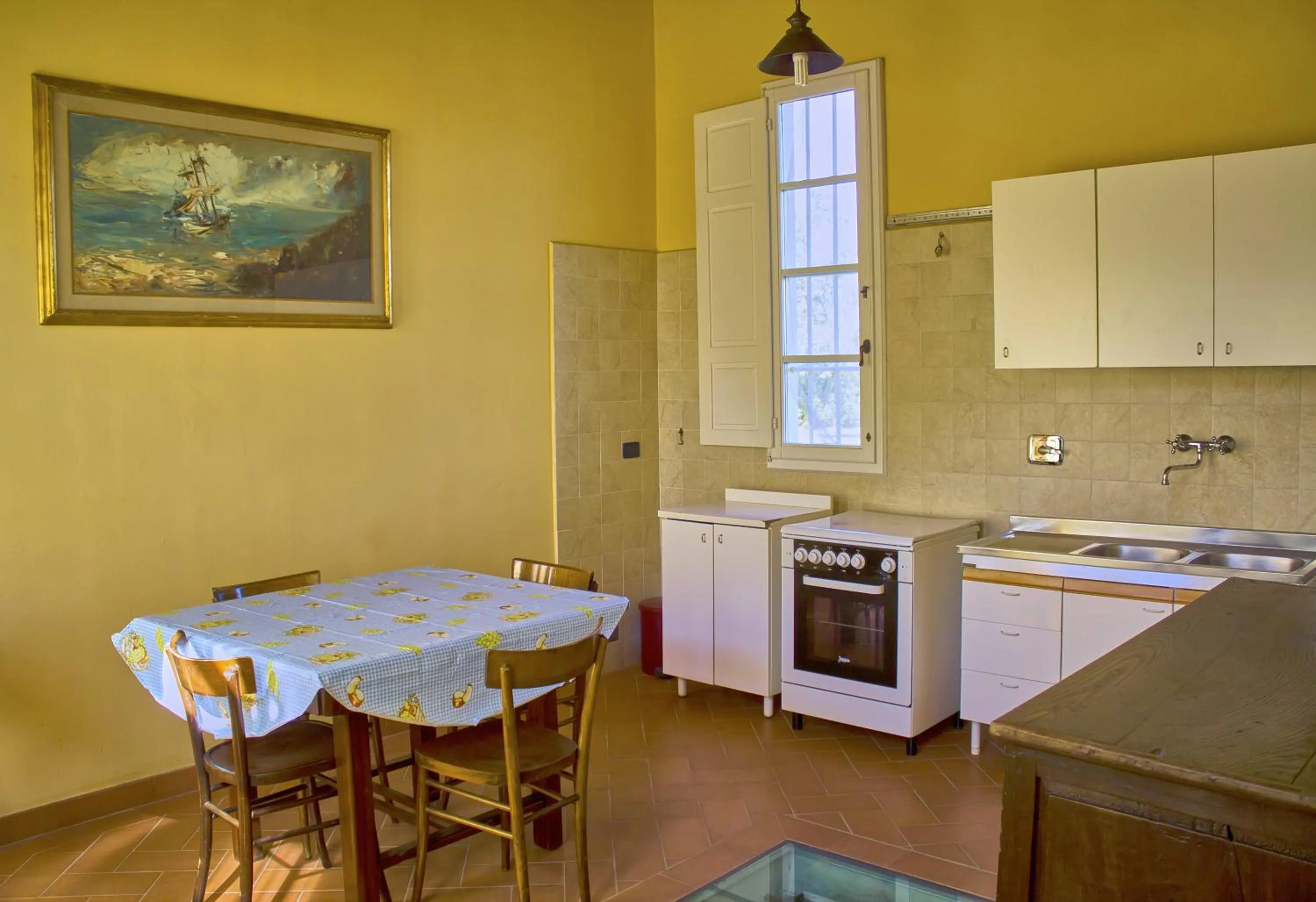 Kitchen or kitchenette in Villa Graziani