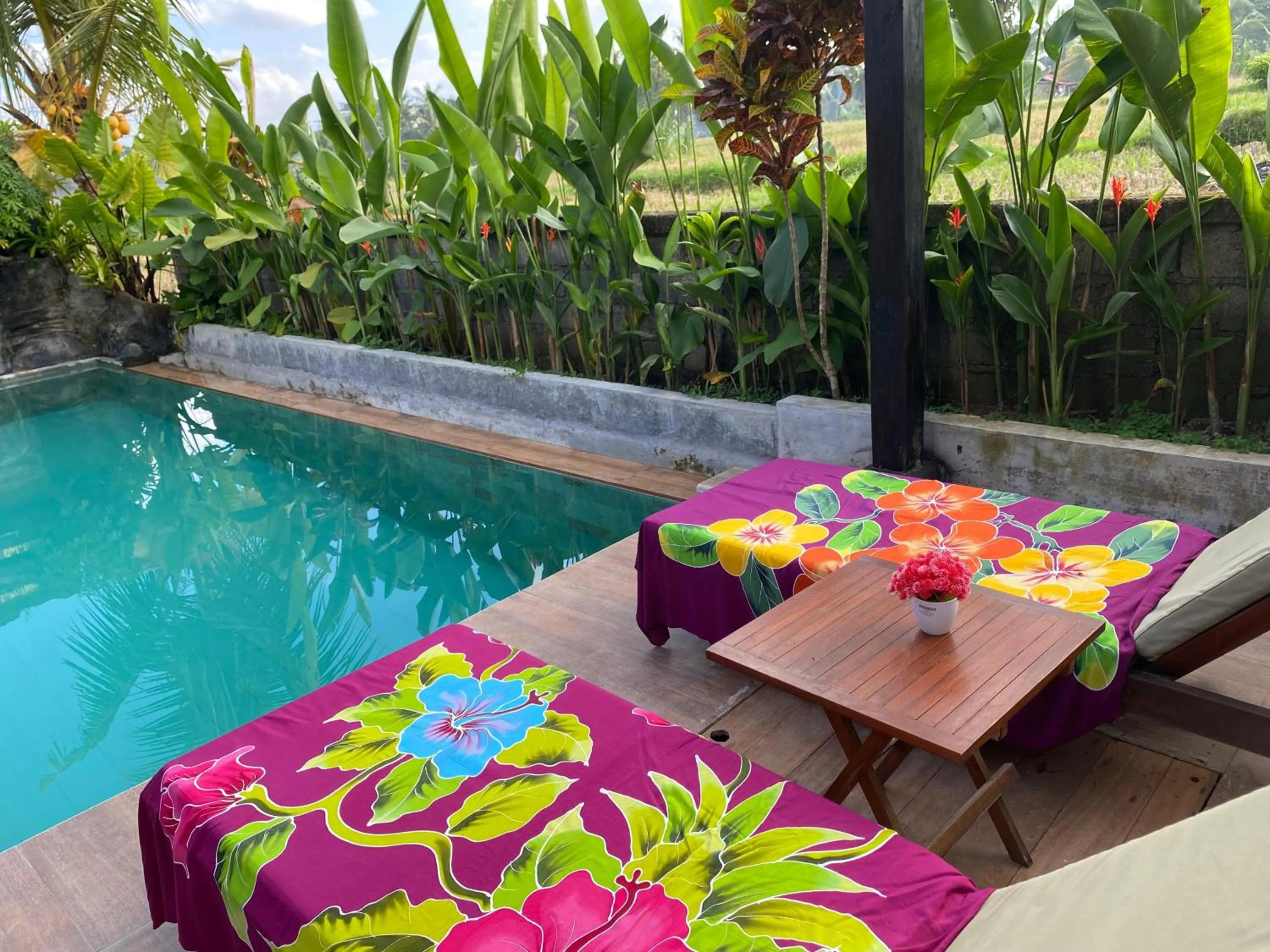 Garden in Shivananda Antique Villas by EPS