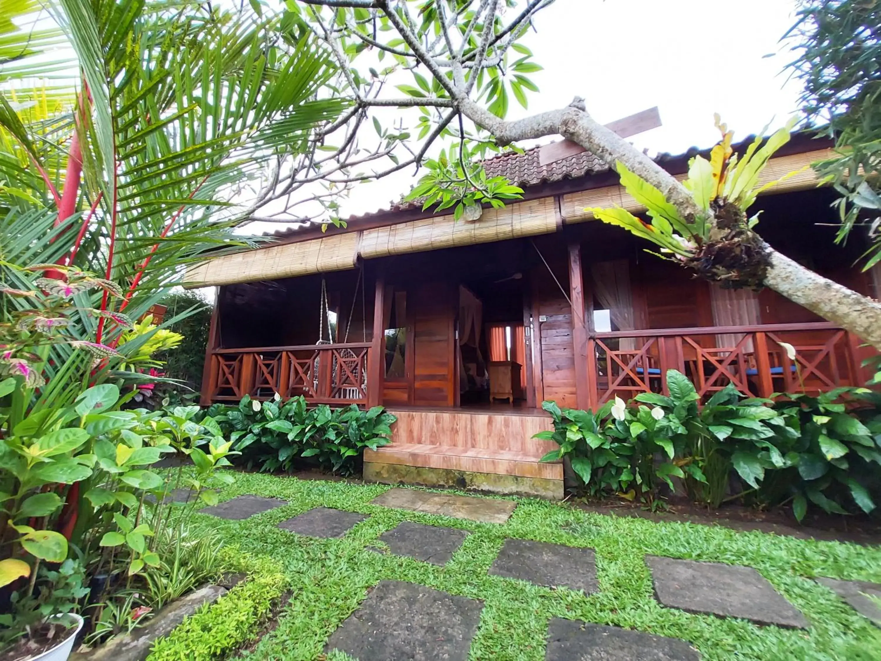 Property building in Shivananda Antique Villas by EPS Property building in Shivananda Antique Villas by EPS