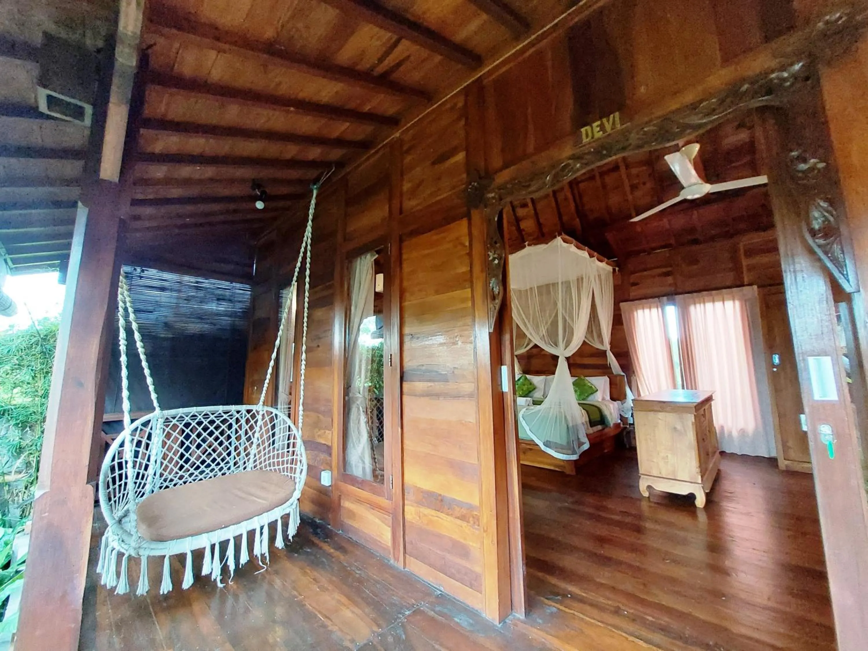 Patio in Shivananda Antique Villas by EPS