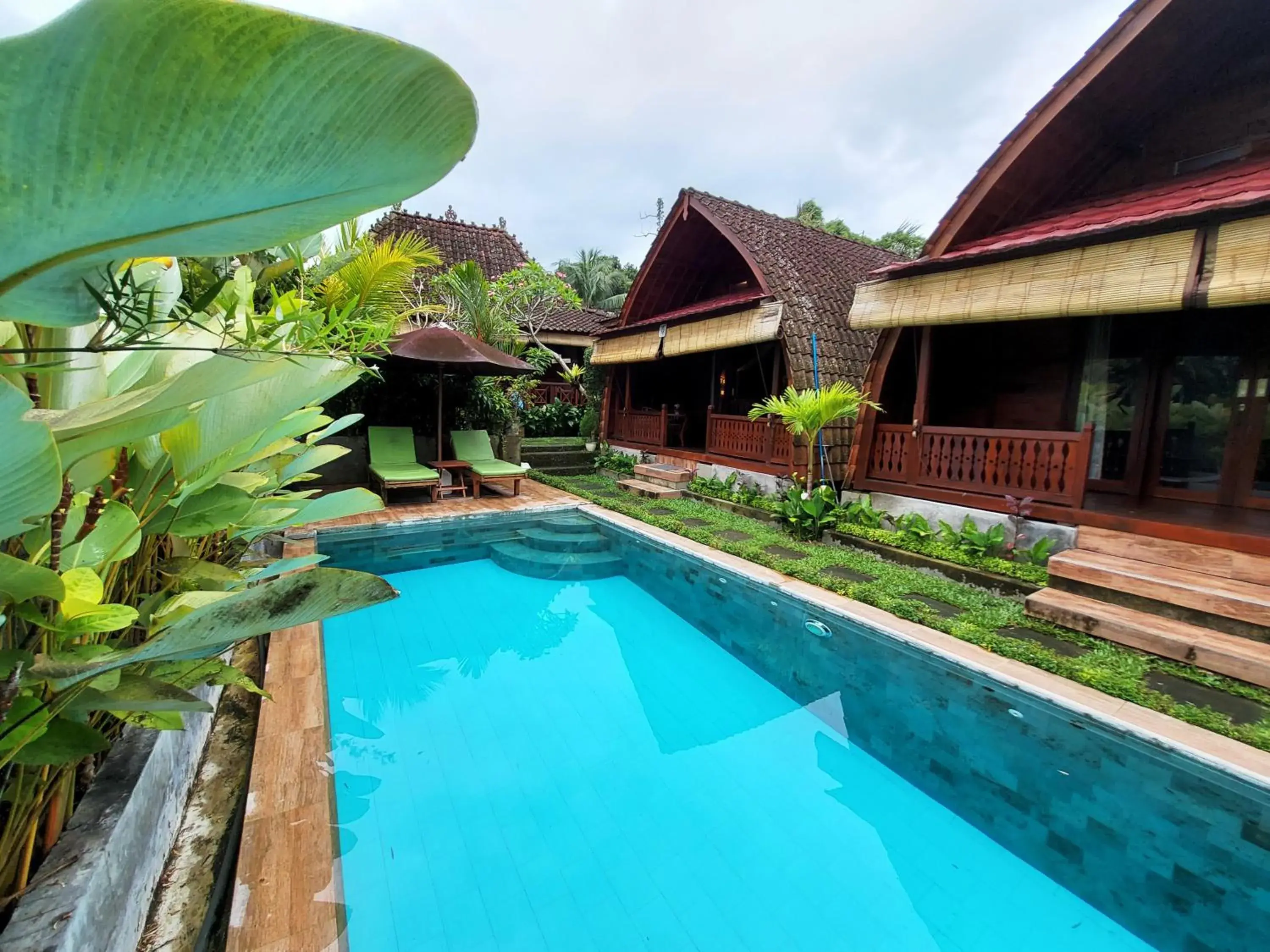 Property building in Shivananda Antique Villas by EPS Property building in Shivananda Antique Villas by EPS