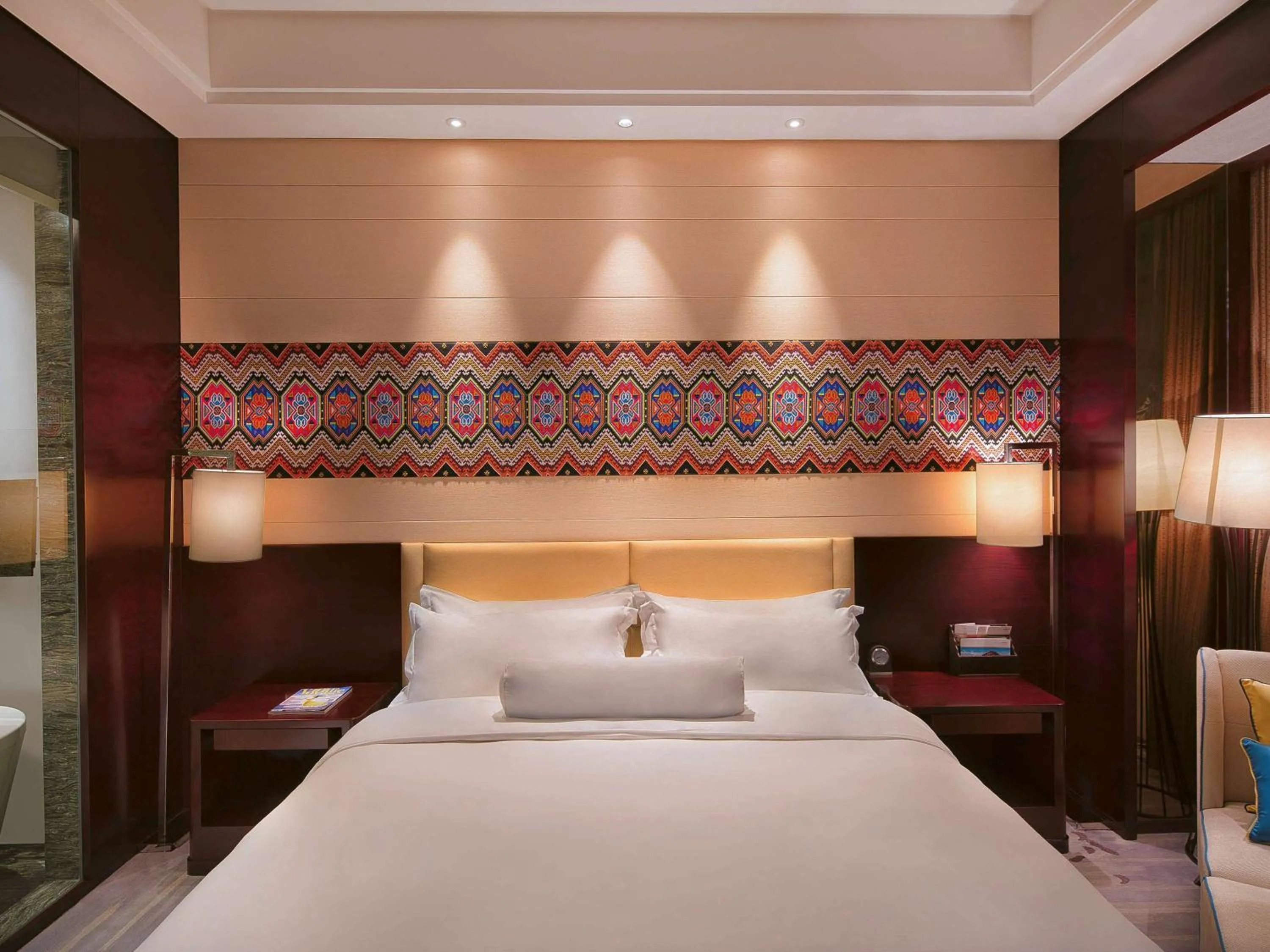 Photo of the whole room, Bed in Movenpick Hotel Enshi