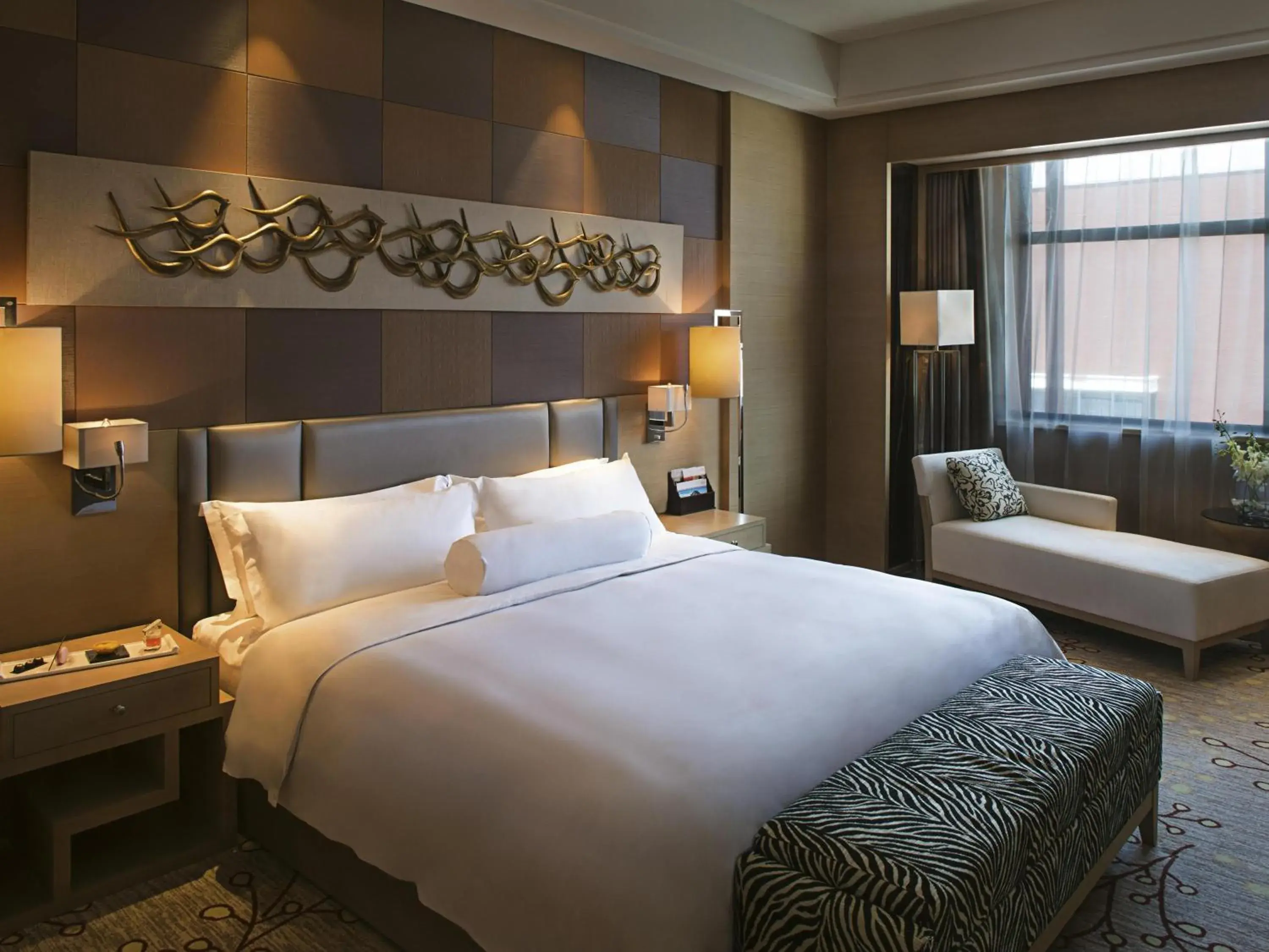 Bedroom, Bed in Movenpick Hotel Enshi Bedroom, Bed in Movenpick Hotel Enshi