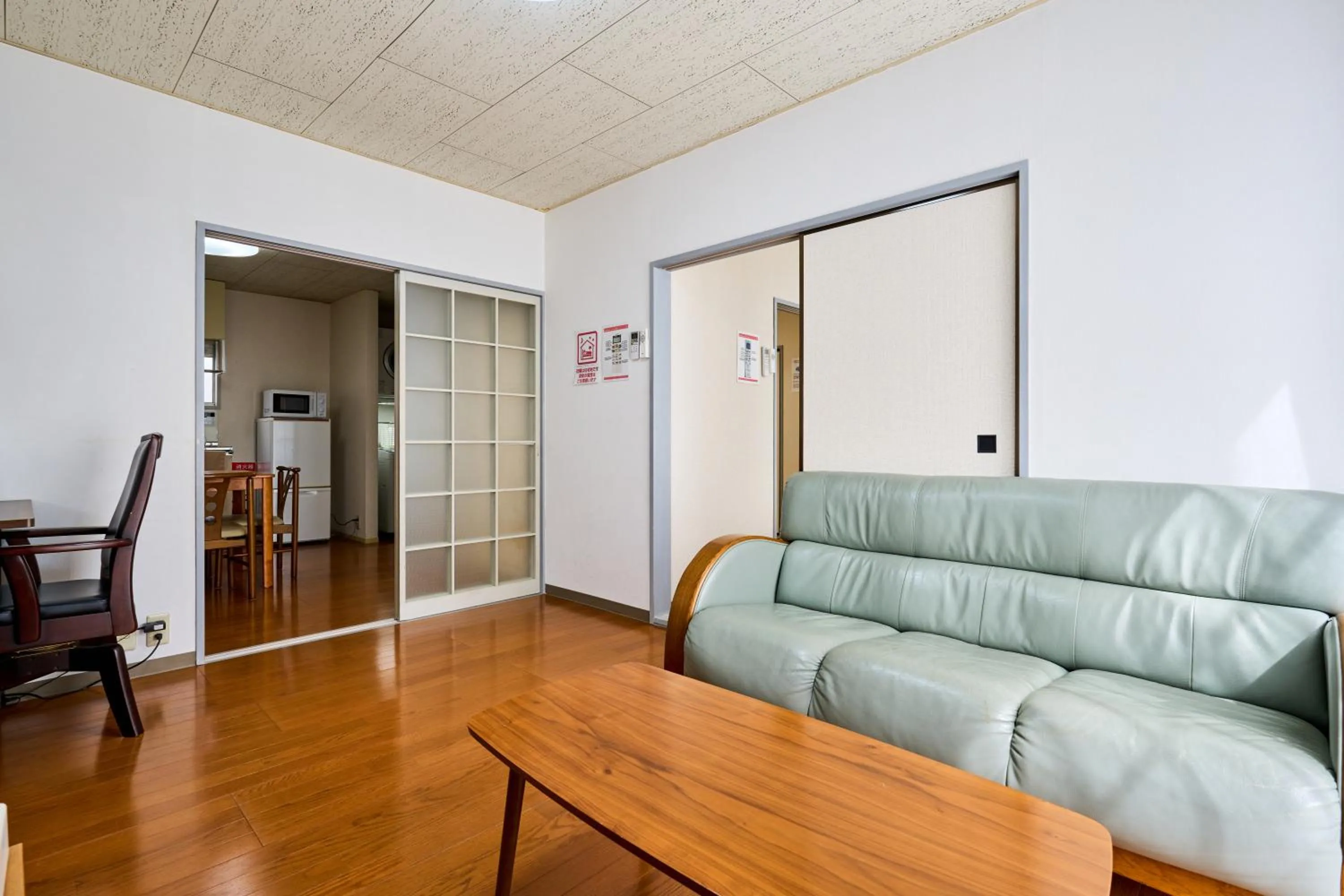 Living room in Enoshima Apartment Hotel