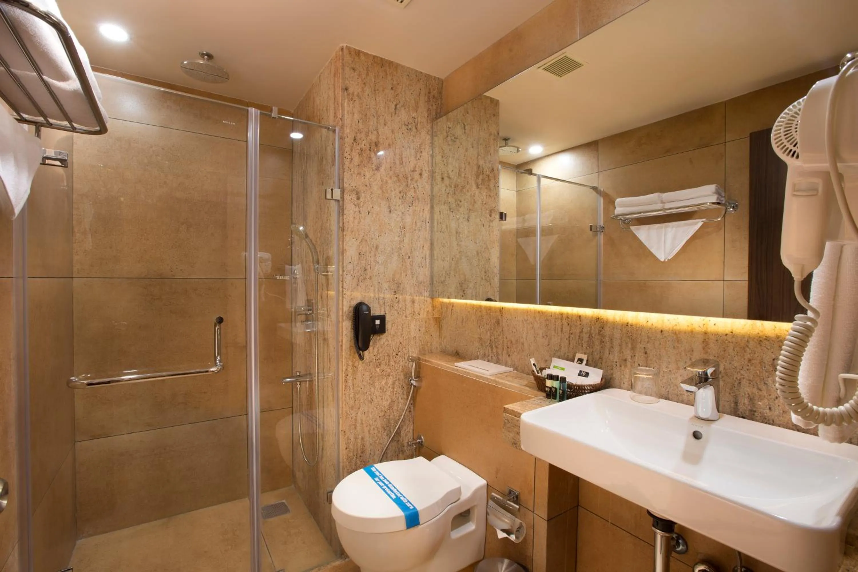 Bathroom in North Seven