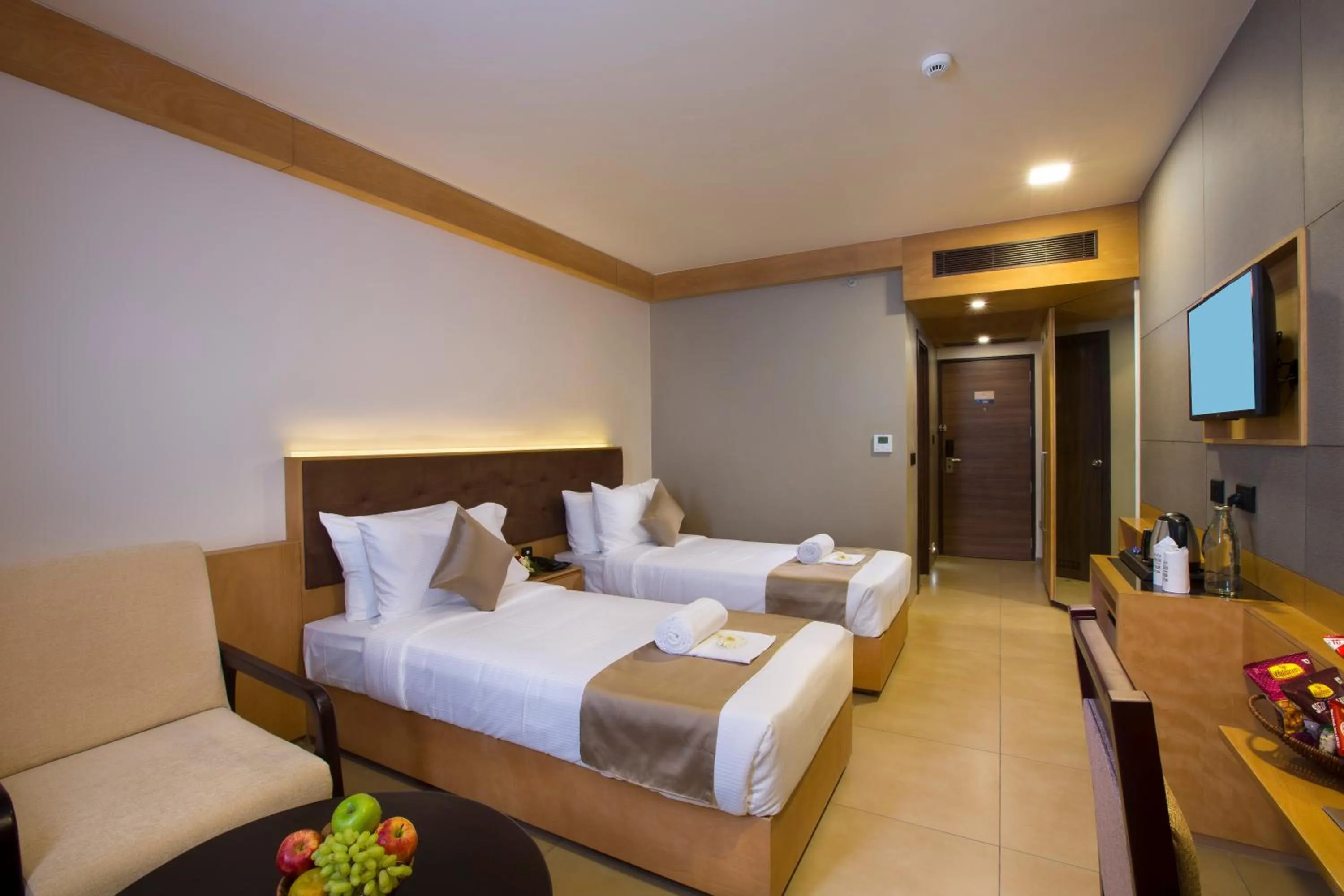 Bedroom, Bed in North Seven