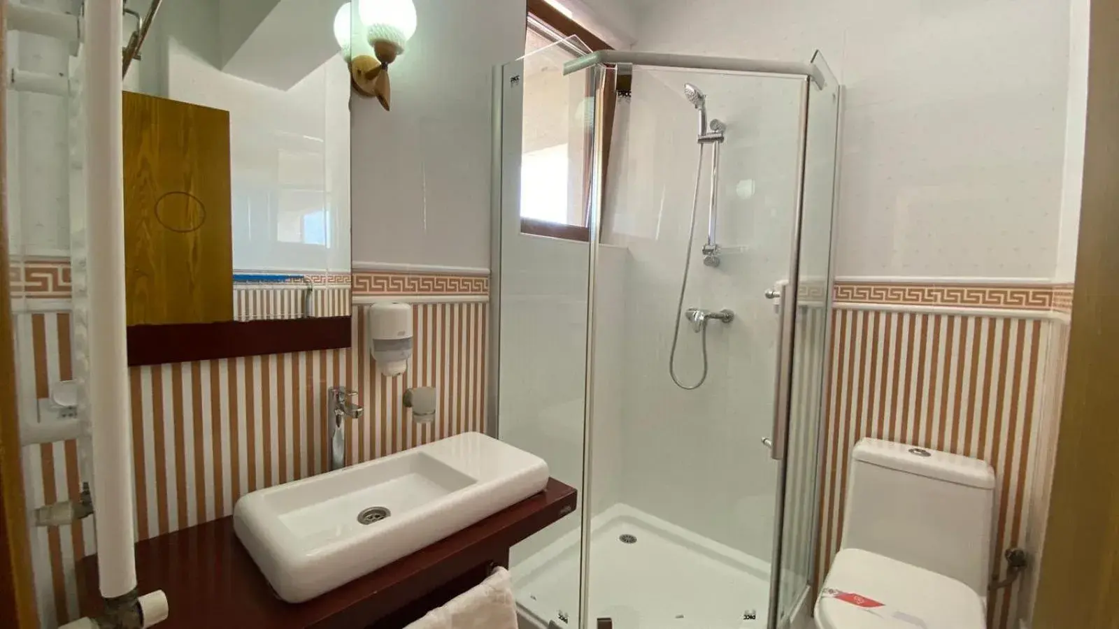 Double Room with Balcony in Sor Inn Holiday Double Room with Balcony in Sor Inn Holiday