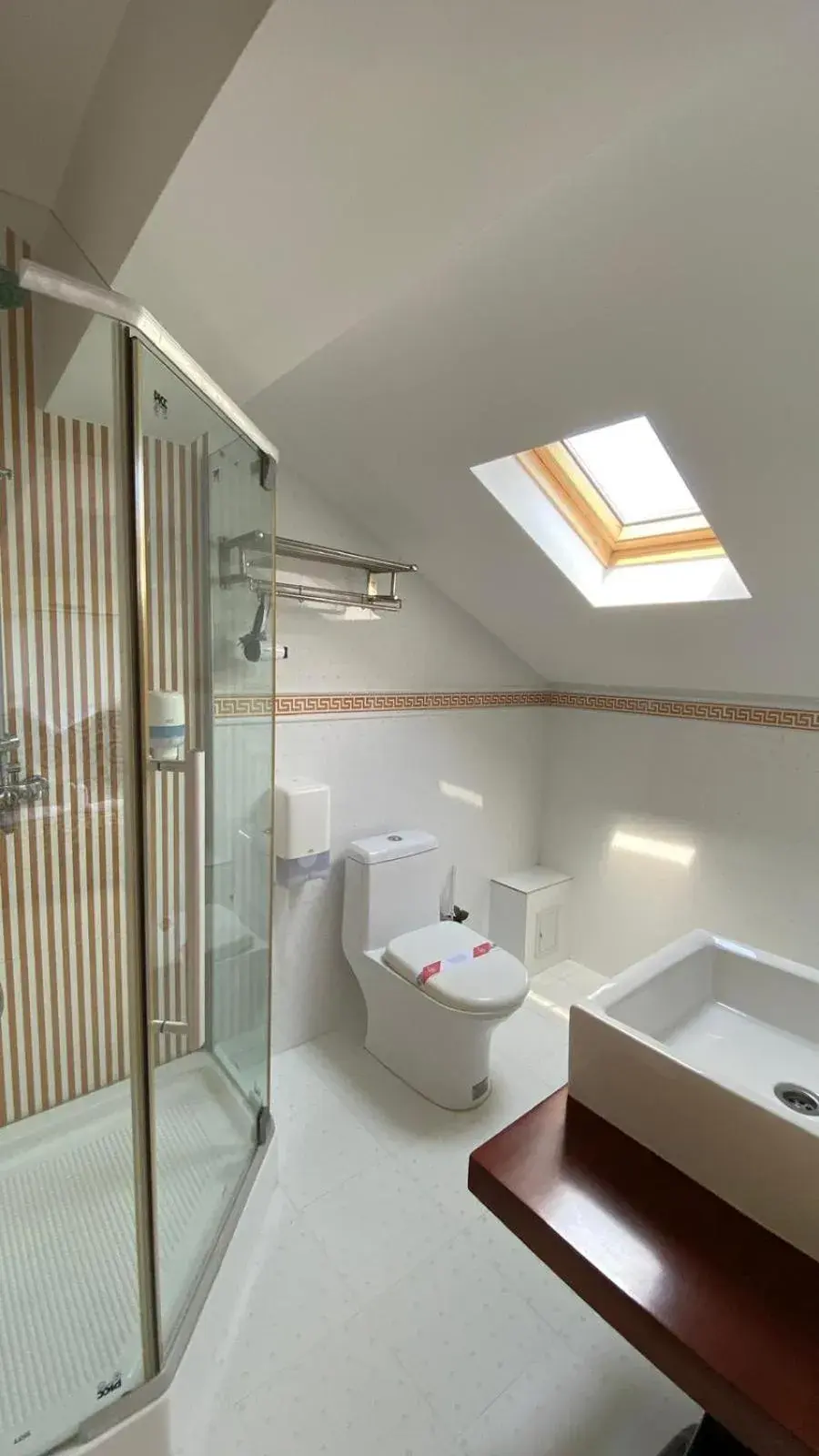 Standard Triple Room with Sea View in Sor Inn Holiday Standard Triple Room with Sea View in Sor Inn Holiday