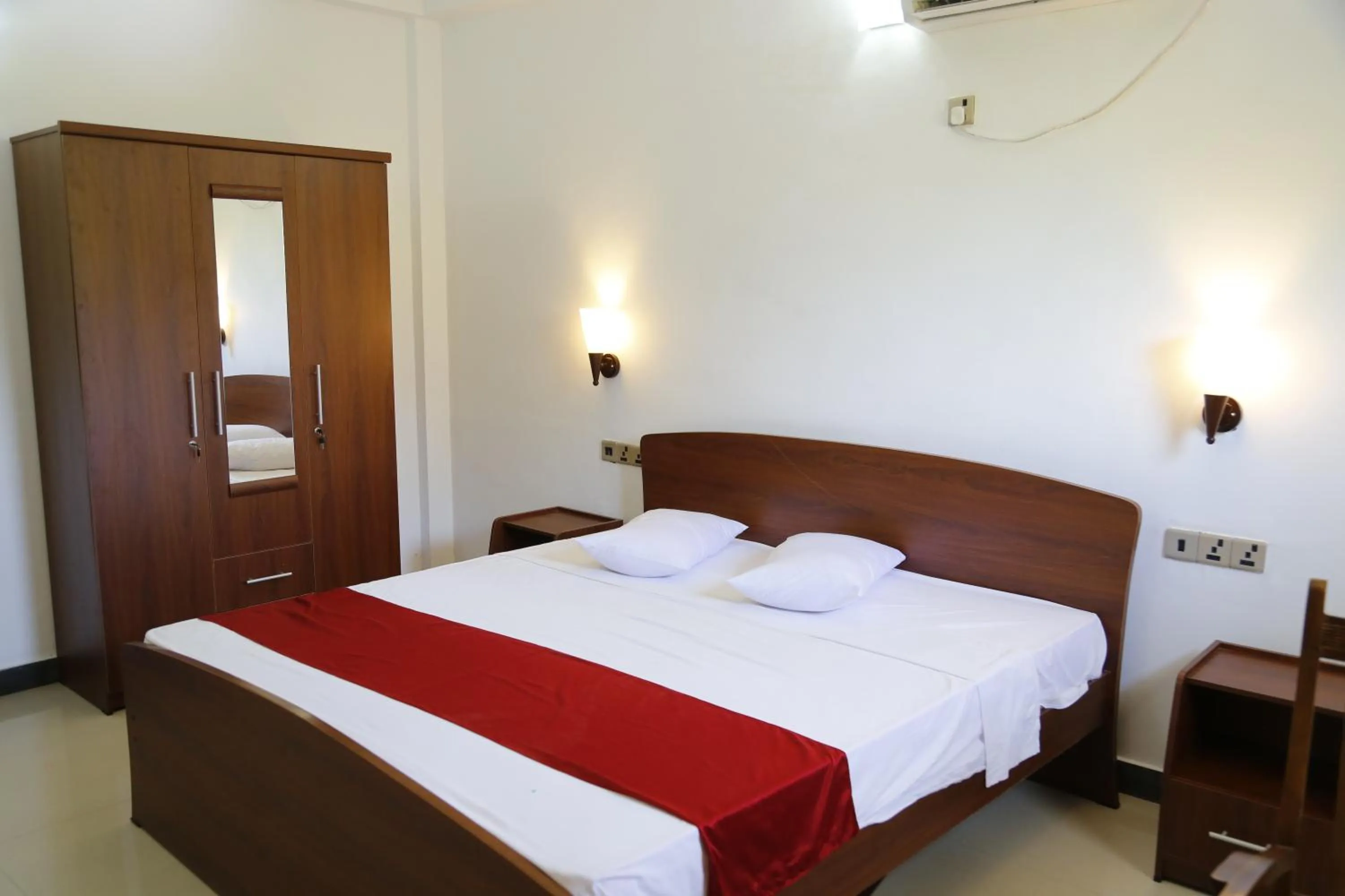 Photo of the whole room, Bed in Ananthi HOTELS
