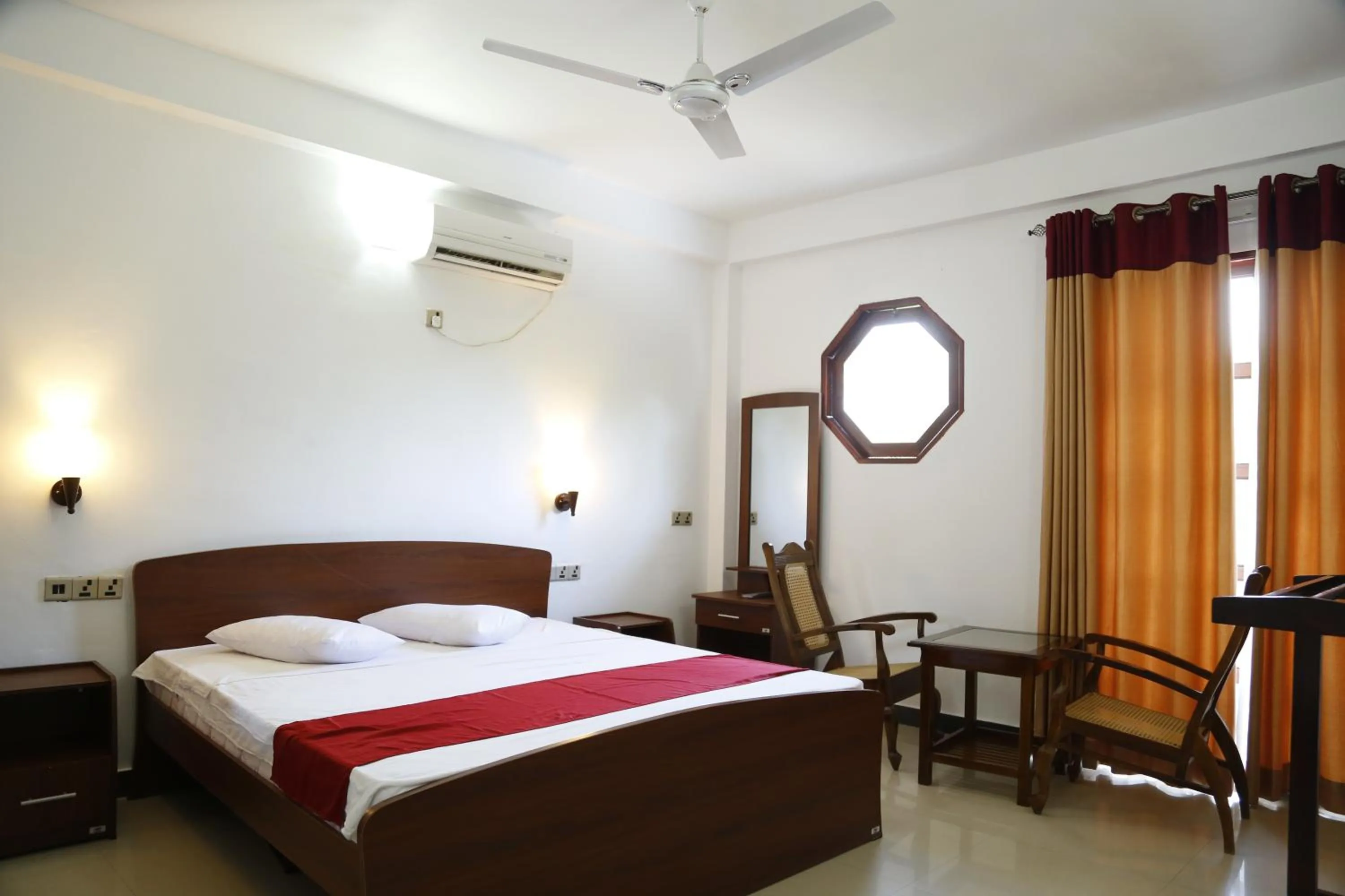 Photo of the whole room, Bed in Ananthi HOTELS