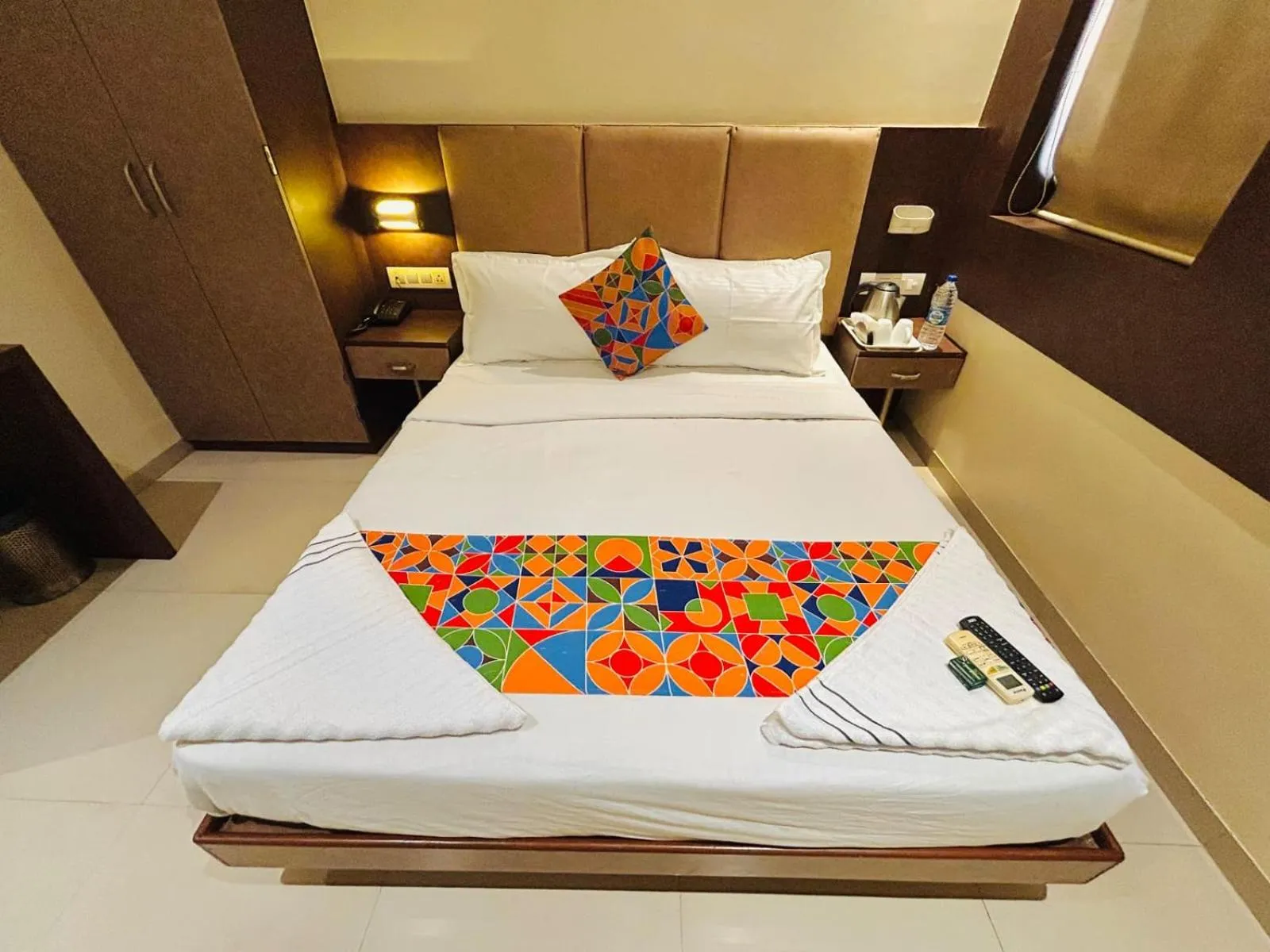 Bedroom, Bed in Hotel West Inn-Near Mumbai International Airport