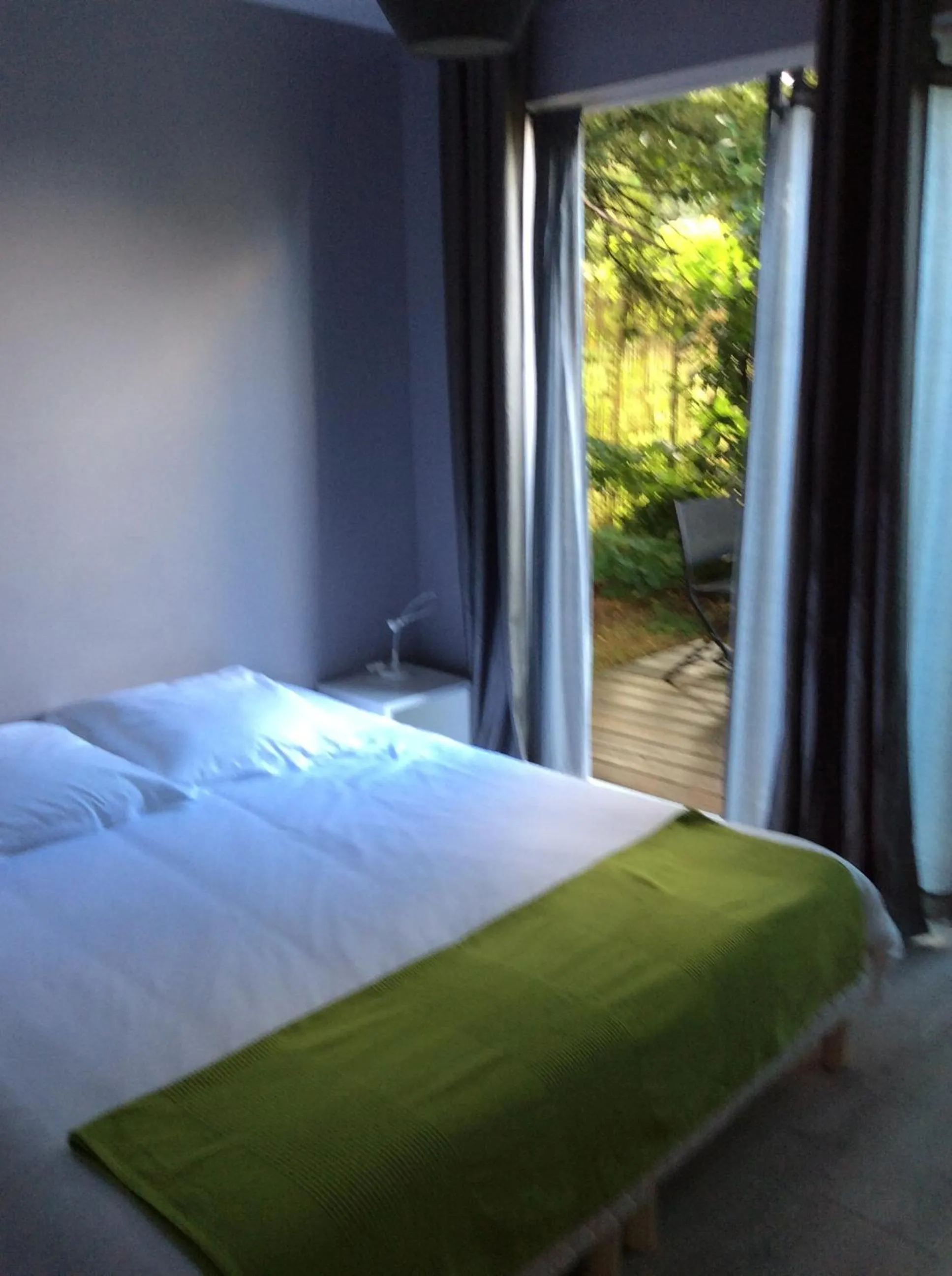 Bedroom, Bed in Les Cabanes de Do