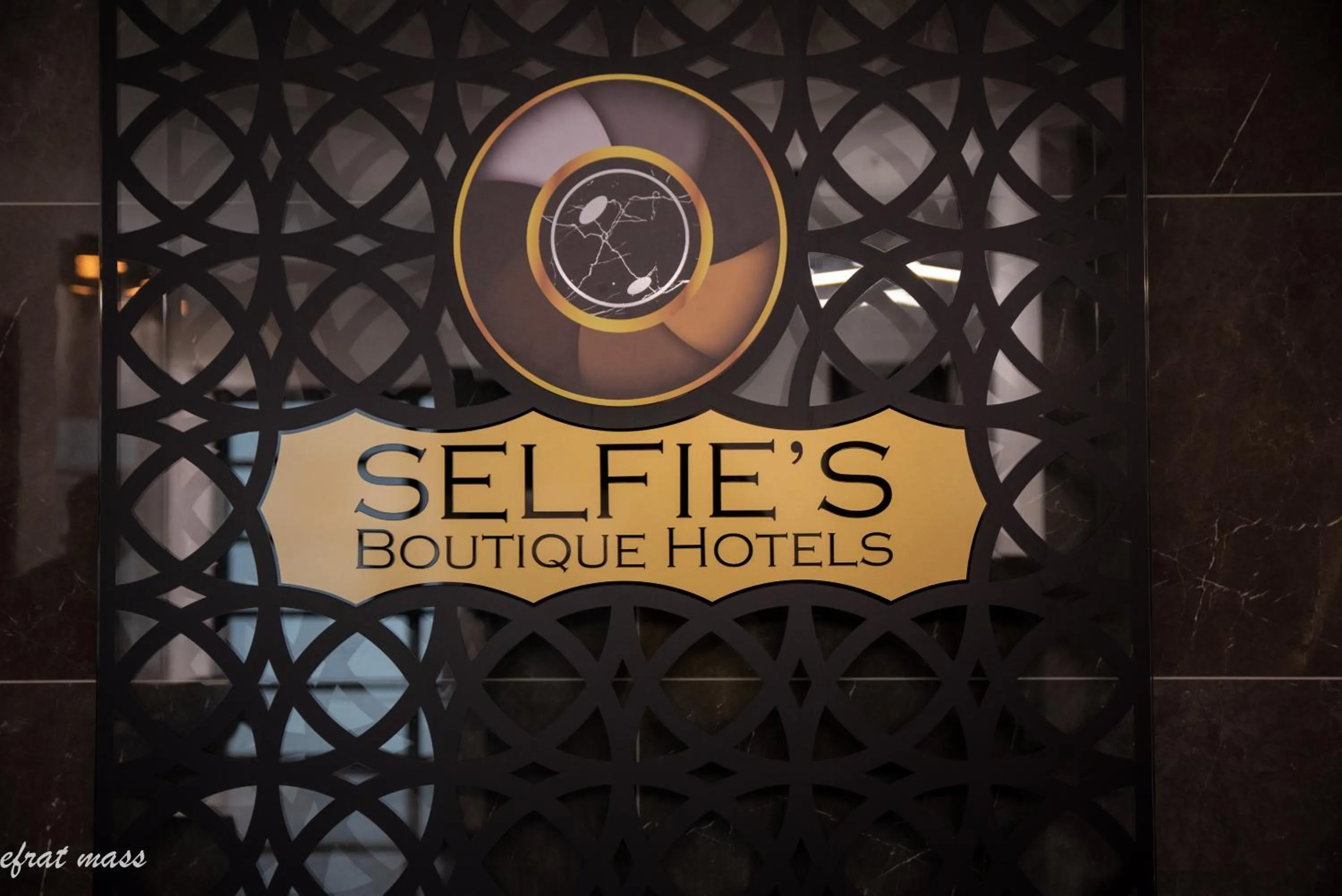 Selfie's Boutique Hotel