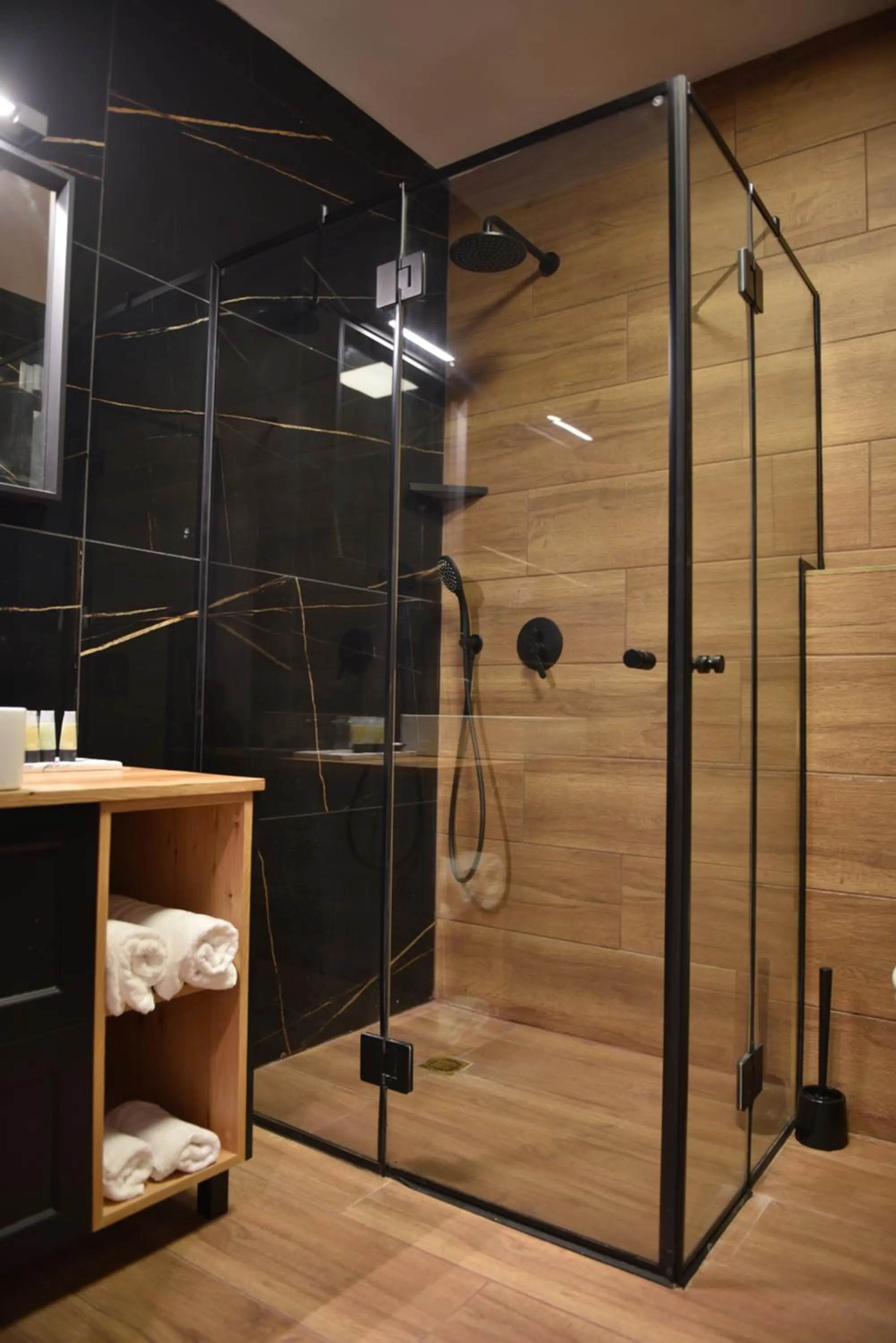 Selfie's Boutique Hotel