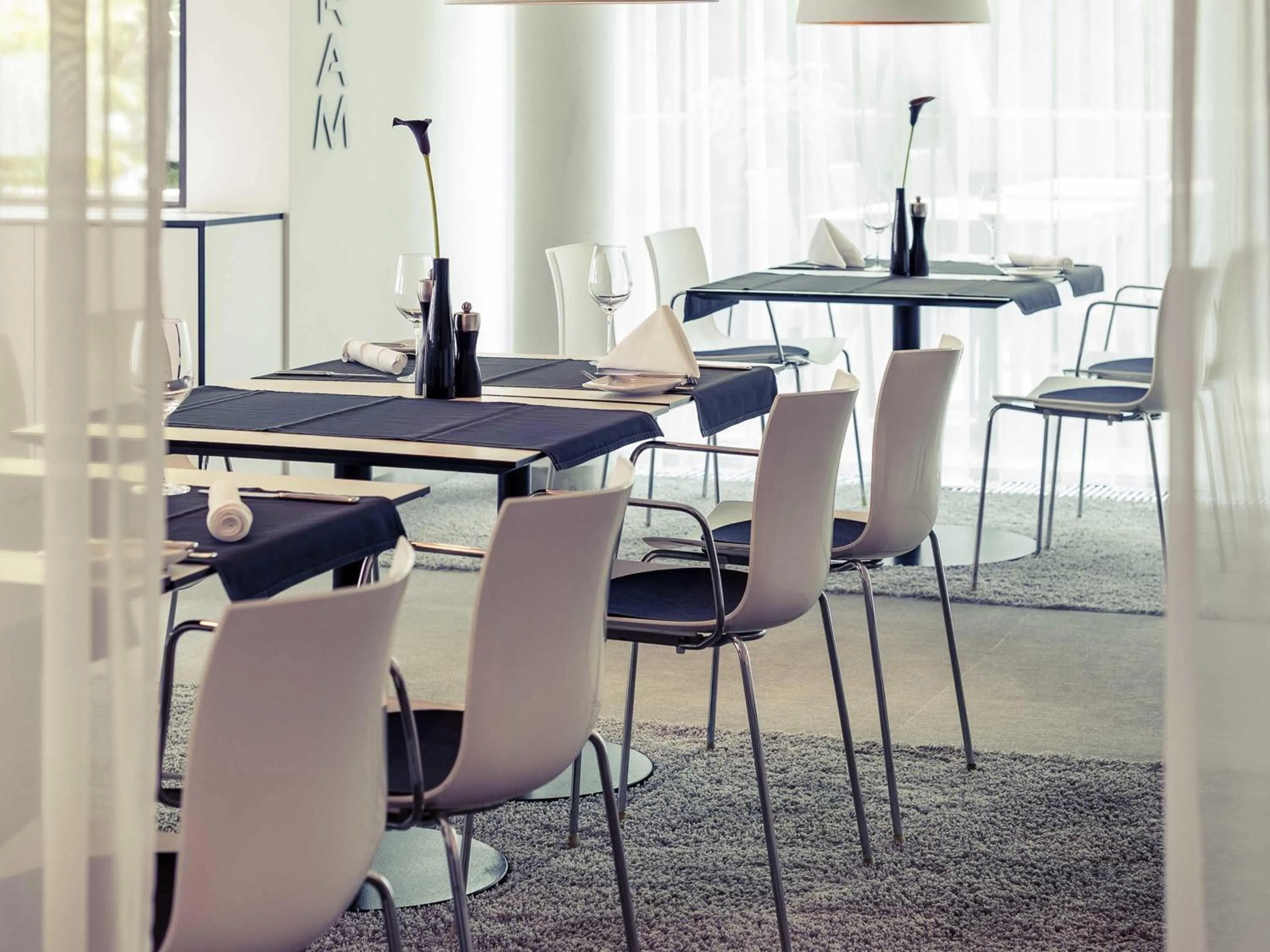 Restaurant/places to eat in Congress Hotel Mercure Nürnberg an der Messe