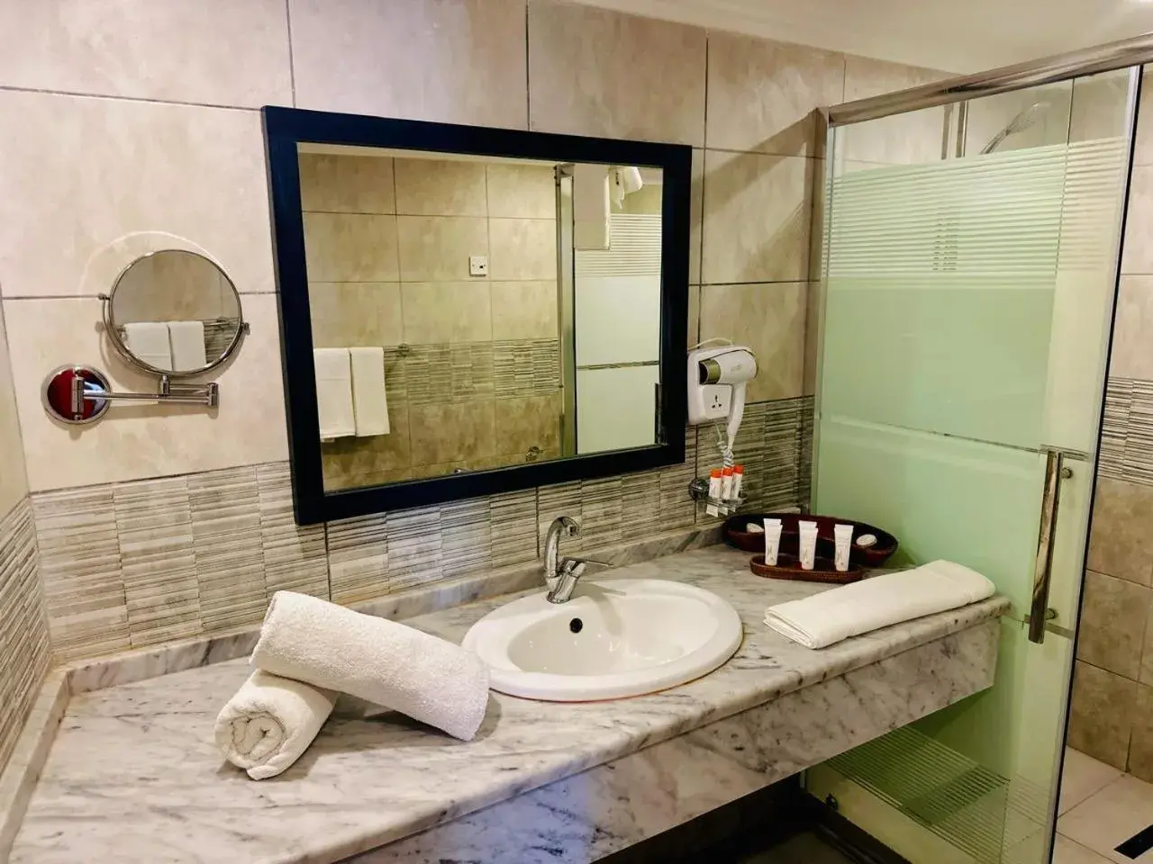 King Room with Mountain View - single occupancy in O Beach Hotel & Resort King Room with Mountain View - single occupancy in O Beach Hotel & Resort