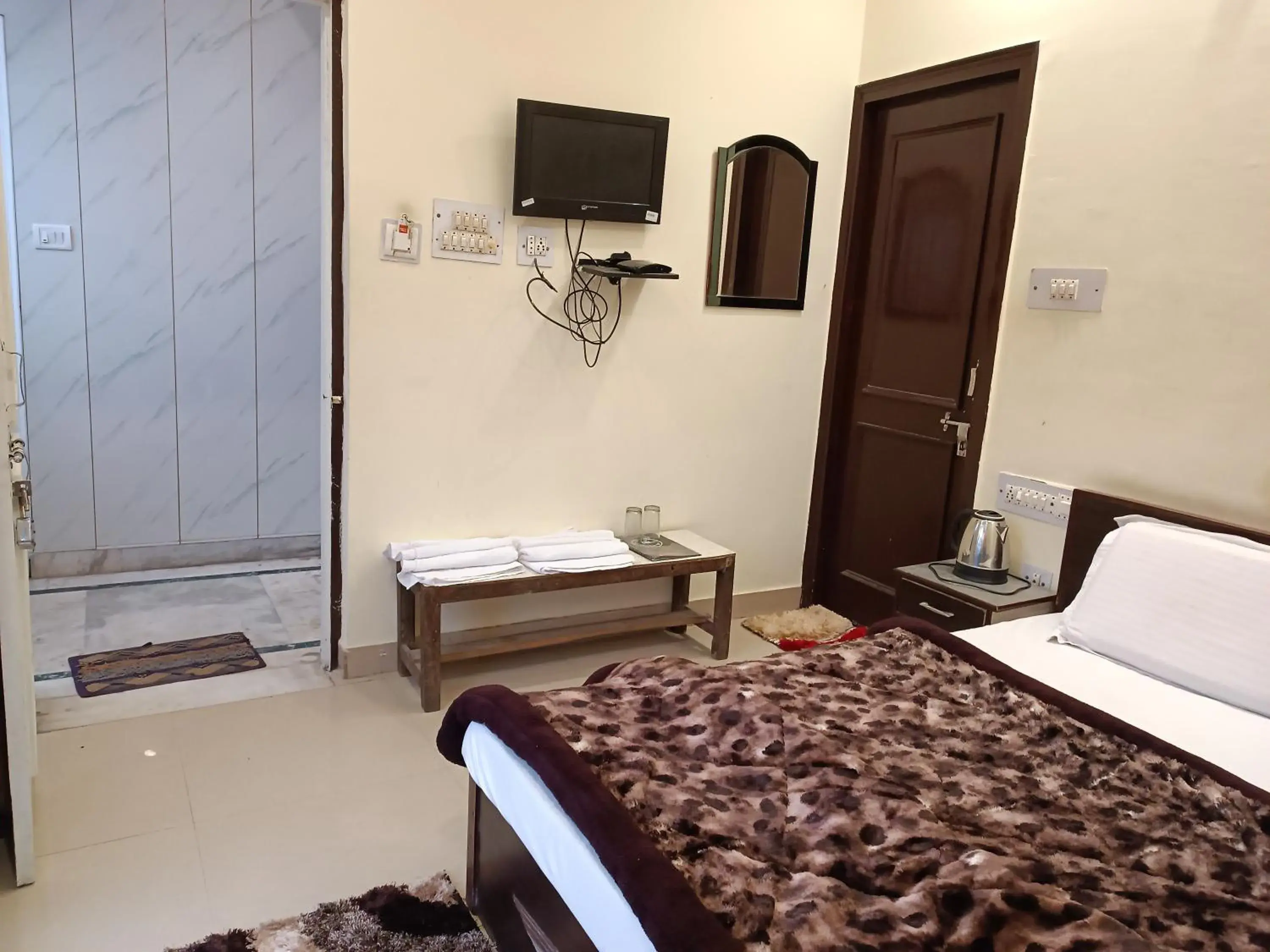 Photo of the whole room, Bed in Hotel Orange Classic Photo of the whole room, Bed in Hotel Orange Classic