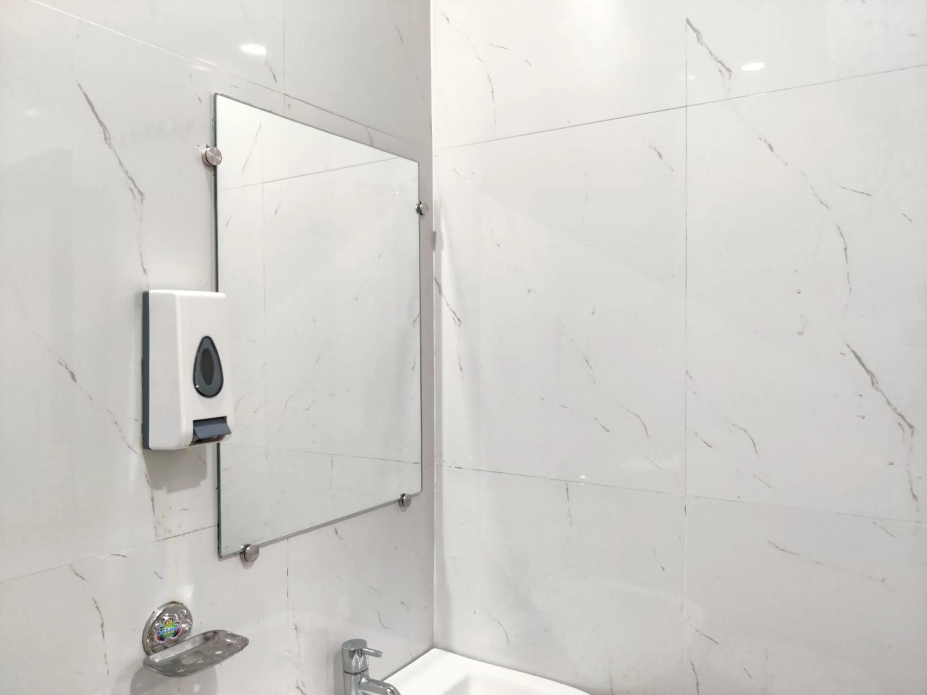 Bathroom in Hotel Orange Classic