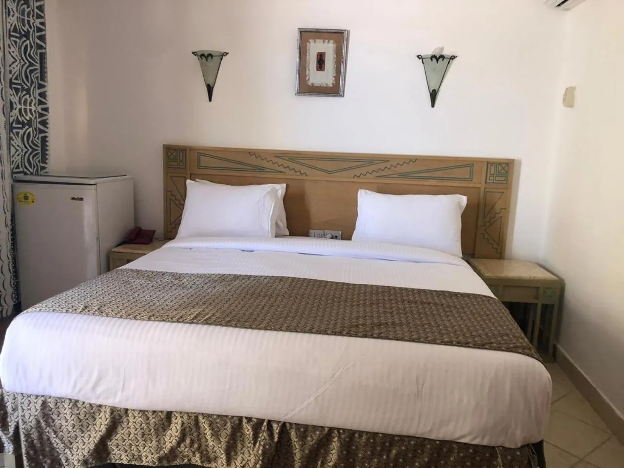 Bed in Green Leaves Hotel