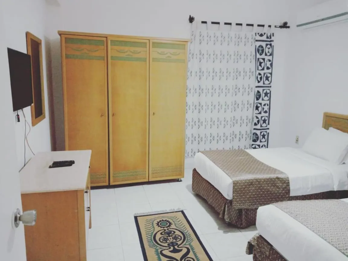 Bed in Green Leaves Hotel